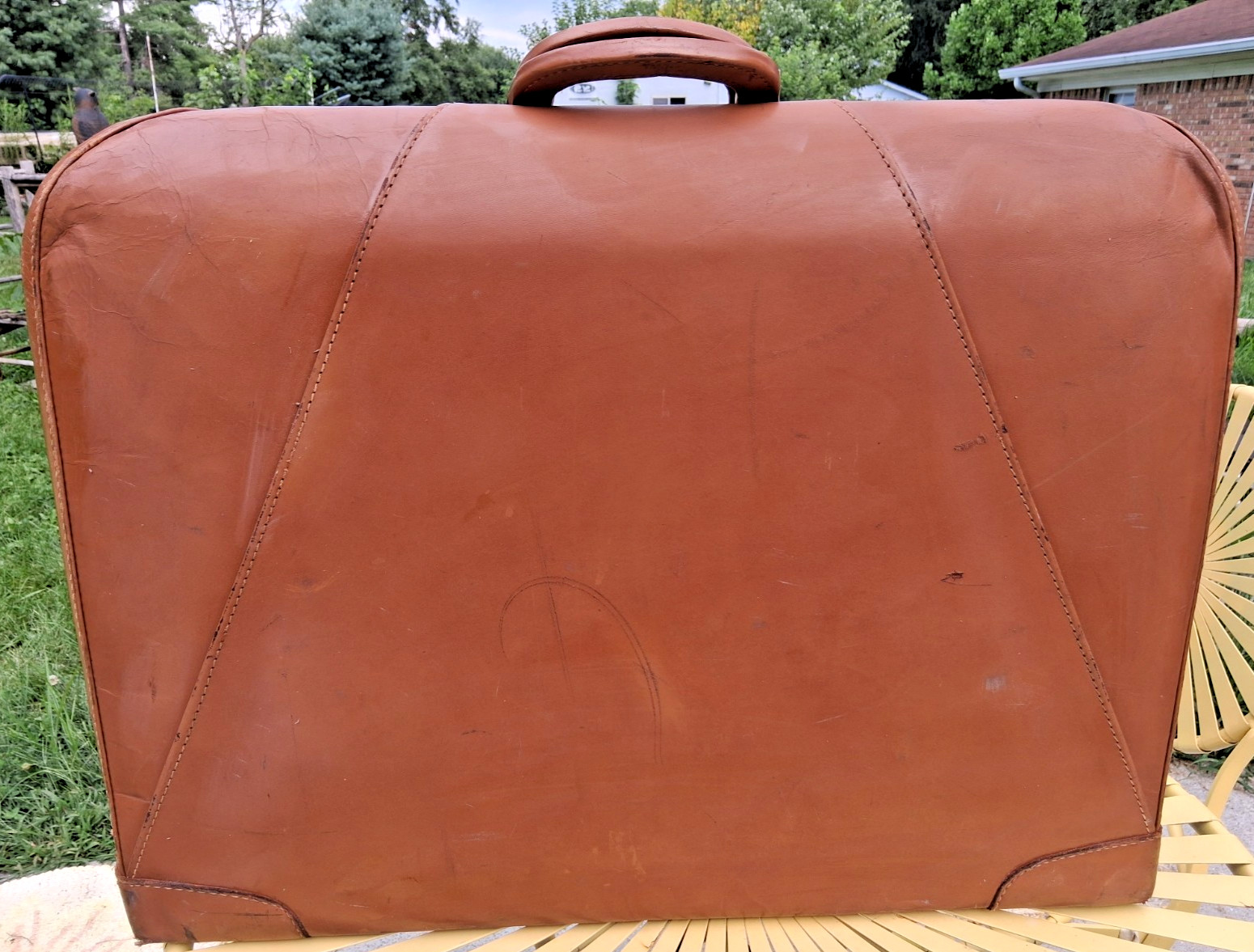 RARE Vintage Genuine Cowhide Leather Schell Tripak Suitcase 24′ x 18″ NICE!