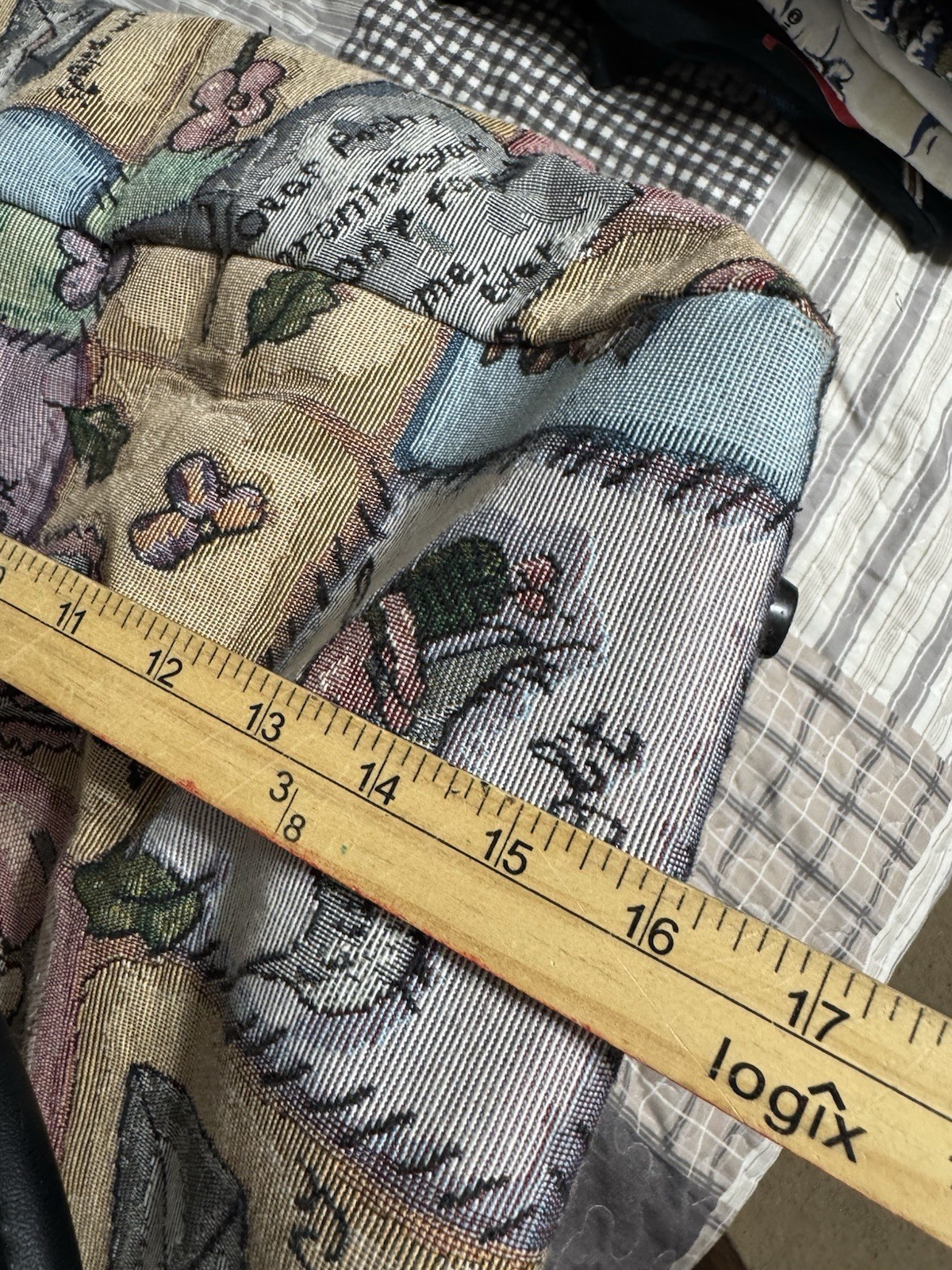 XXL Vintage Disney Winnie The Pooh Tapestry Needlepoint Large Travel Bag Weekend