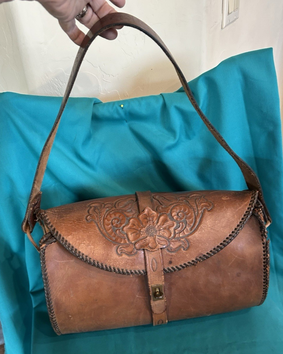 Vtg 1940s Hand Tooled Leather Western Style Travel Luggage Valise Bag X Large