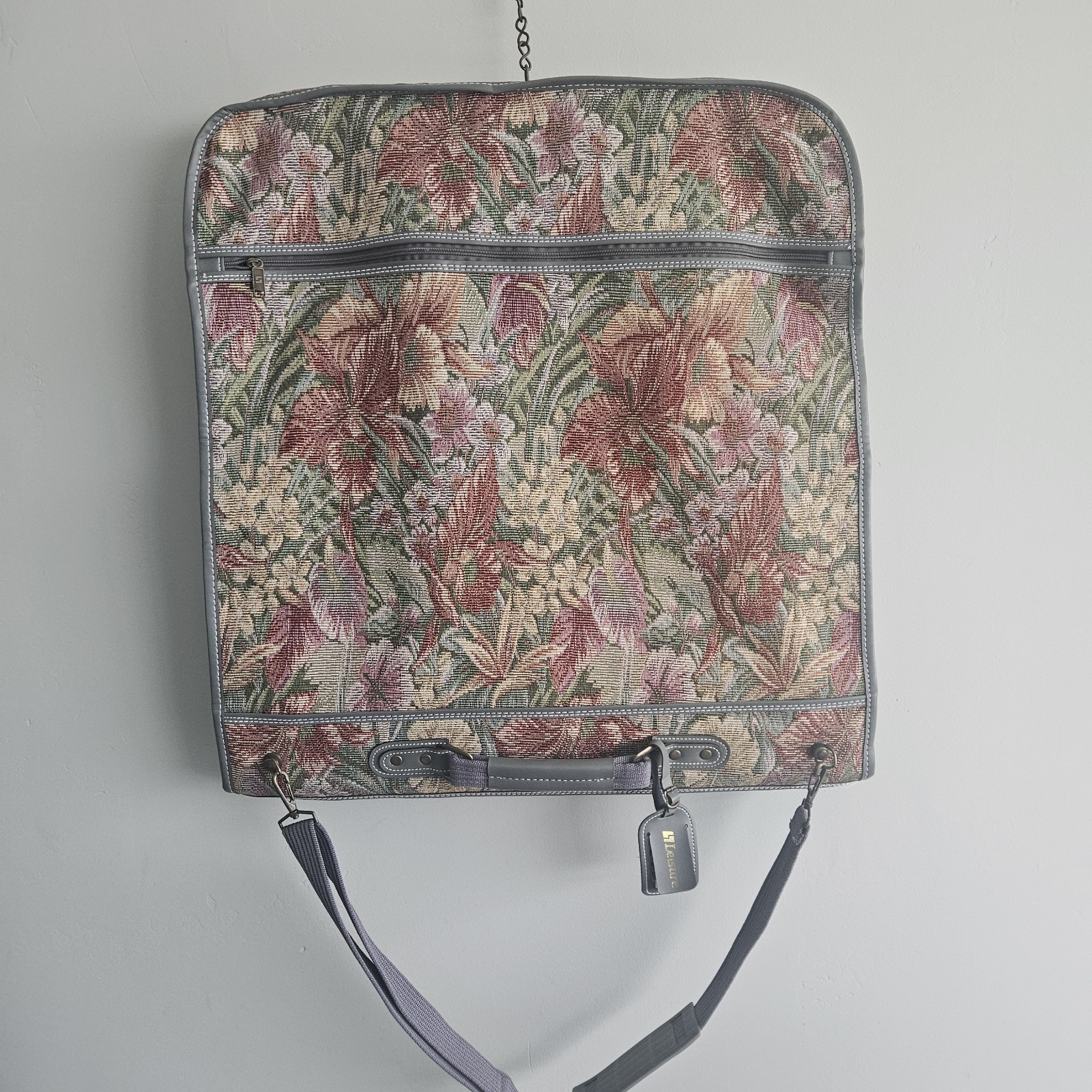 Vintage Leisure Wardrobe Travel Bag 80s Tapestry Carpet Bag Hangers Retro