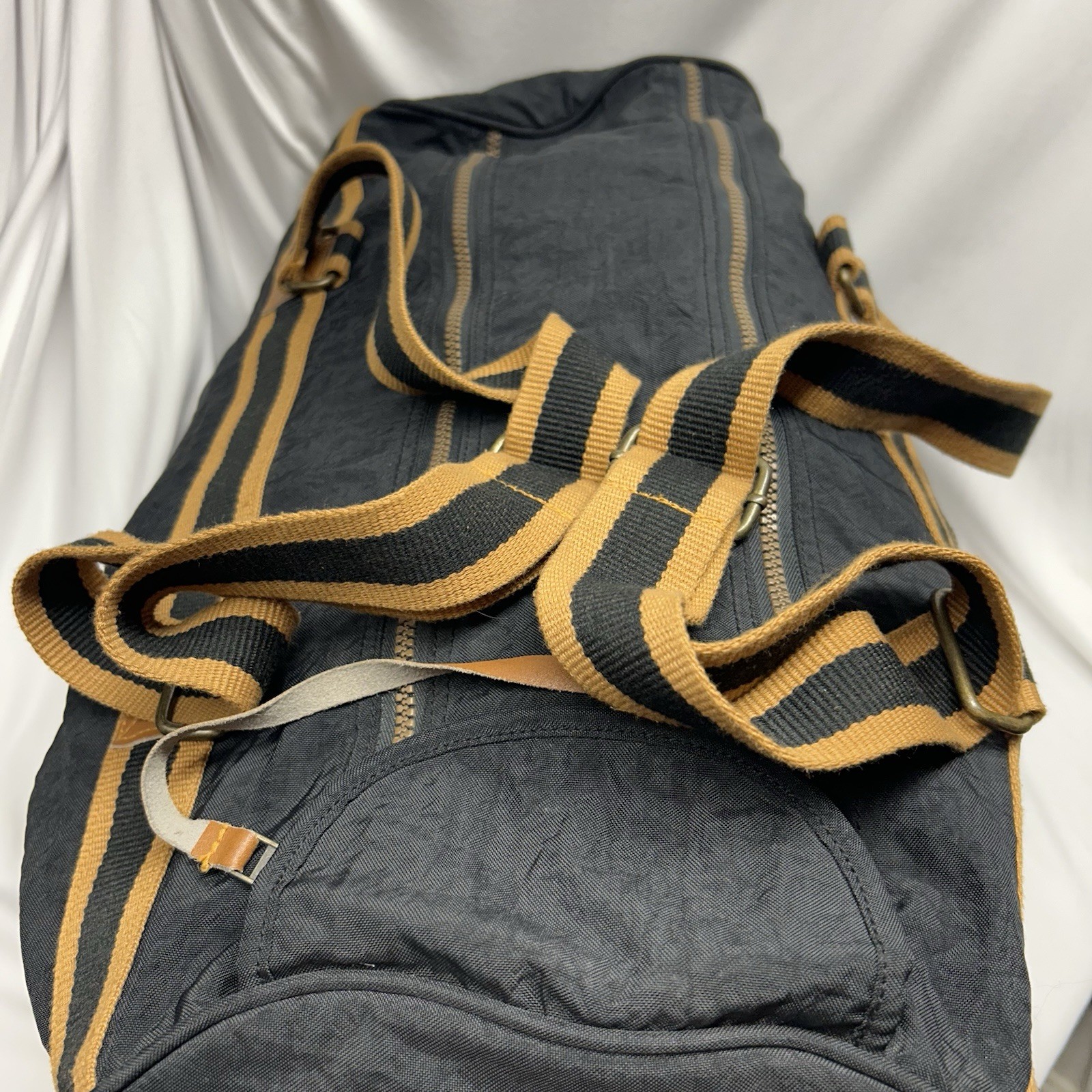 VINTAGE 90s Camel Large Duffel Travel Bag Camel Logo Embroidery & Zippers RARE