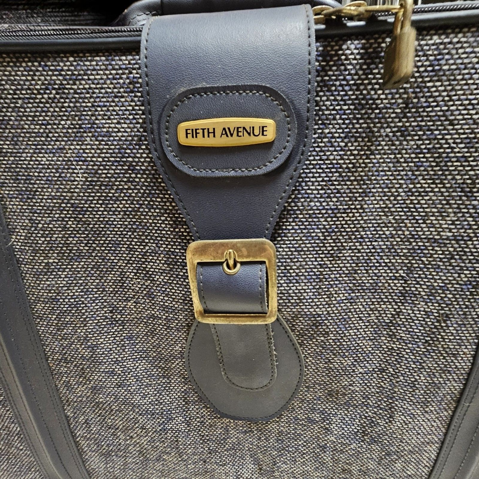 Saks Fifth Avenue Luggage Travel Suitcases Nesting Vintage Duffle Wardrobe Keys
