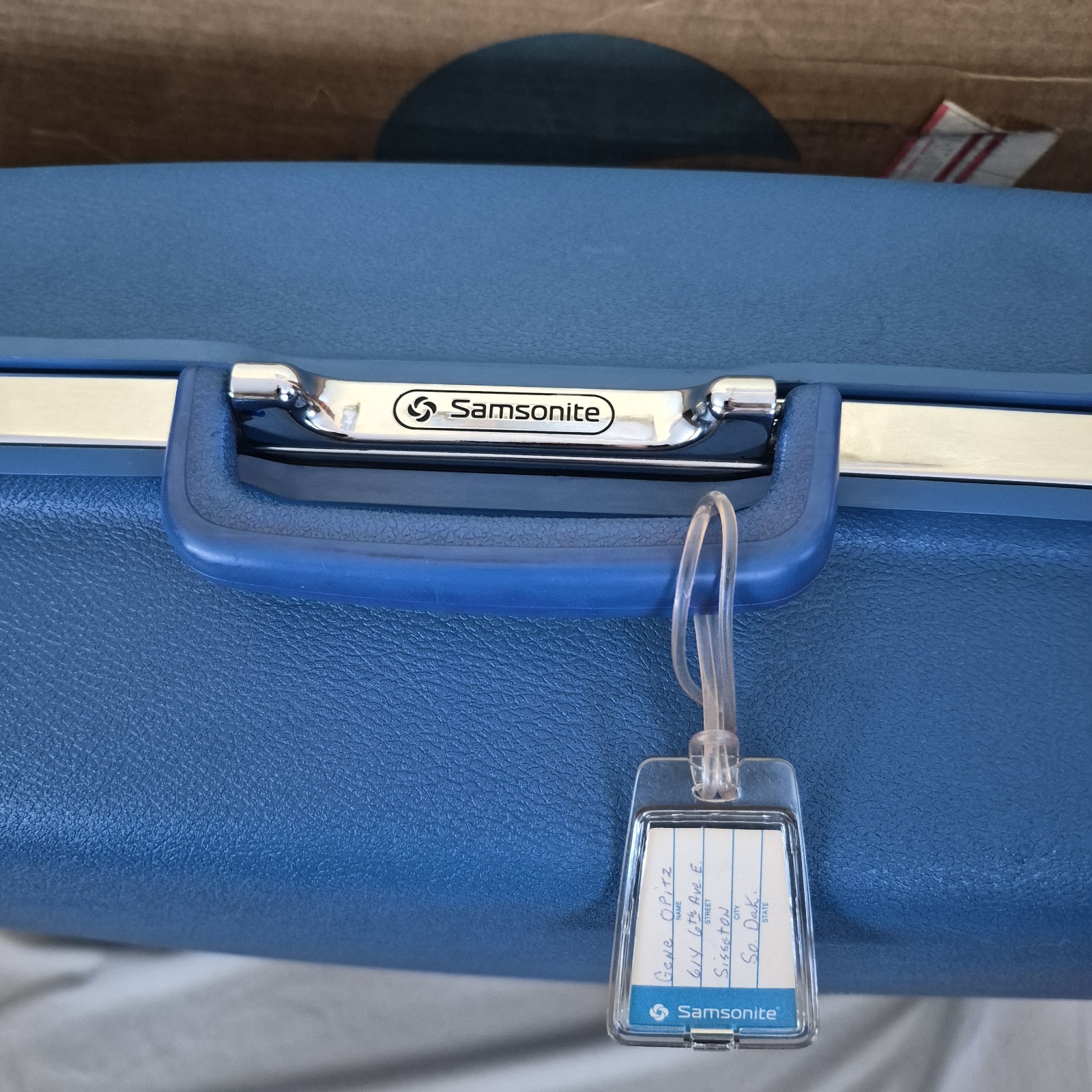 Samsonite Concord Vintage Hard Shell Suitcase 30” x 23” x 9” Blue + Wheels