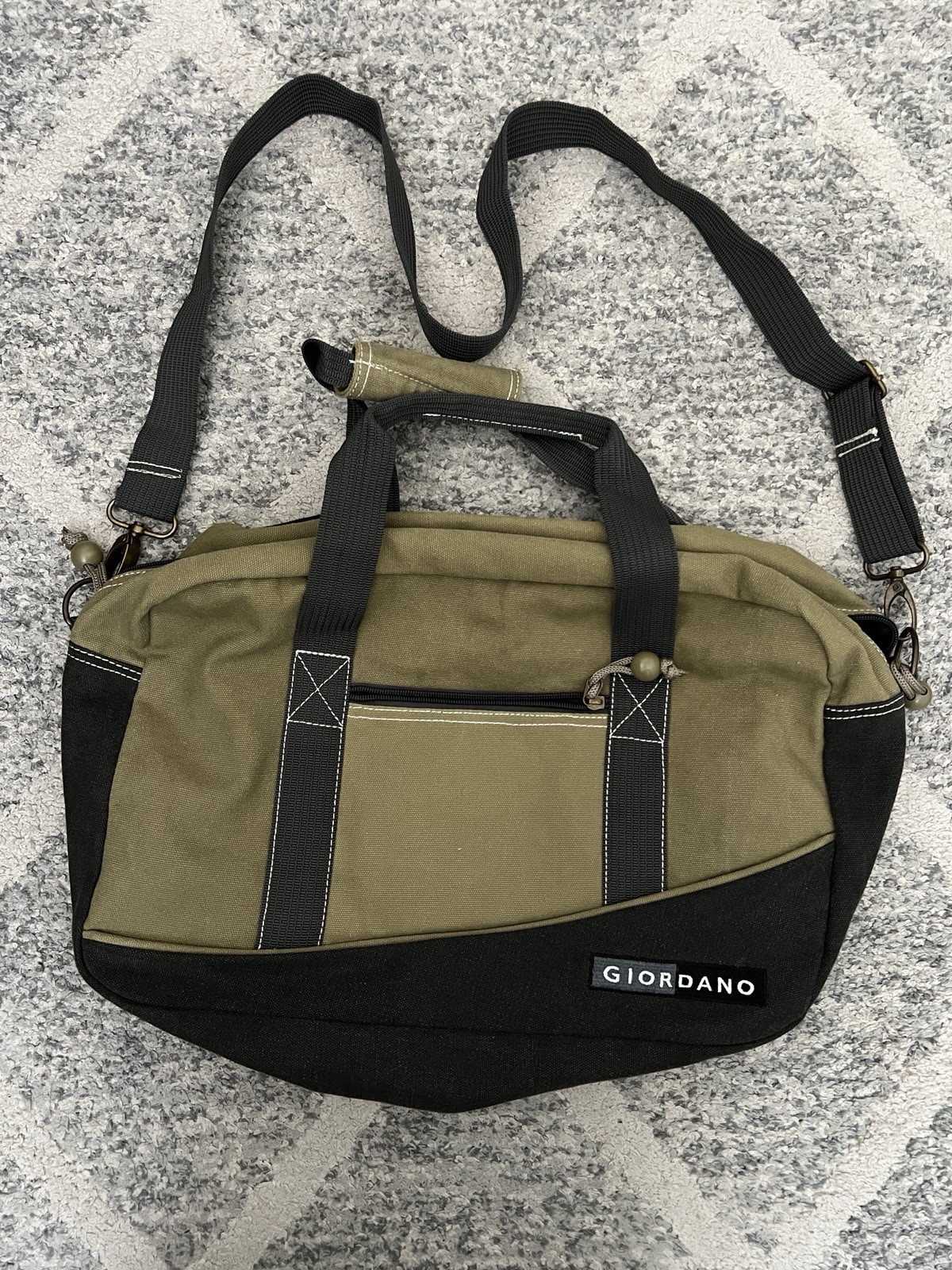 Vintage Giordano Duffle Bag Olive Black Adjustable Straps Zippered Pockets