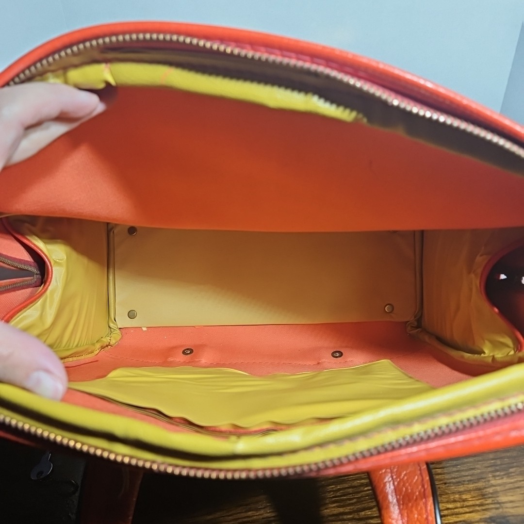 CREST LOCK CO. Inc ORANGE/RED Small Luggage Vintage Bag With Key