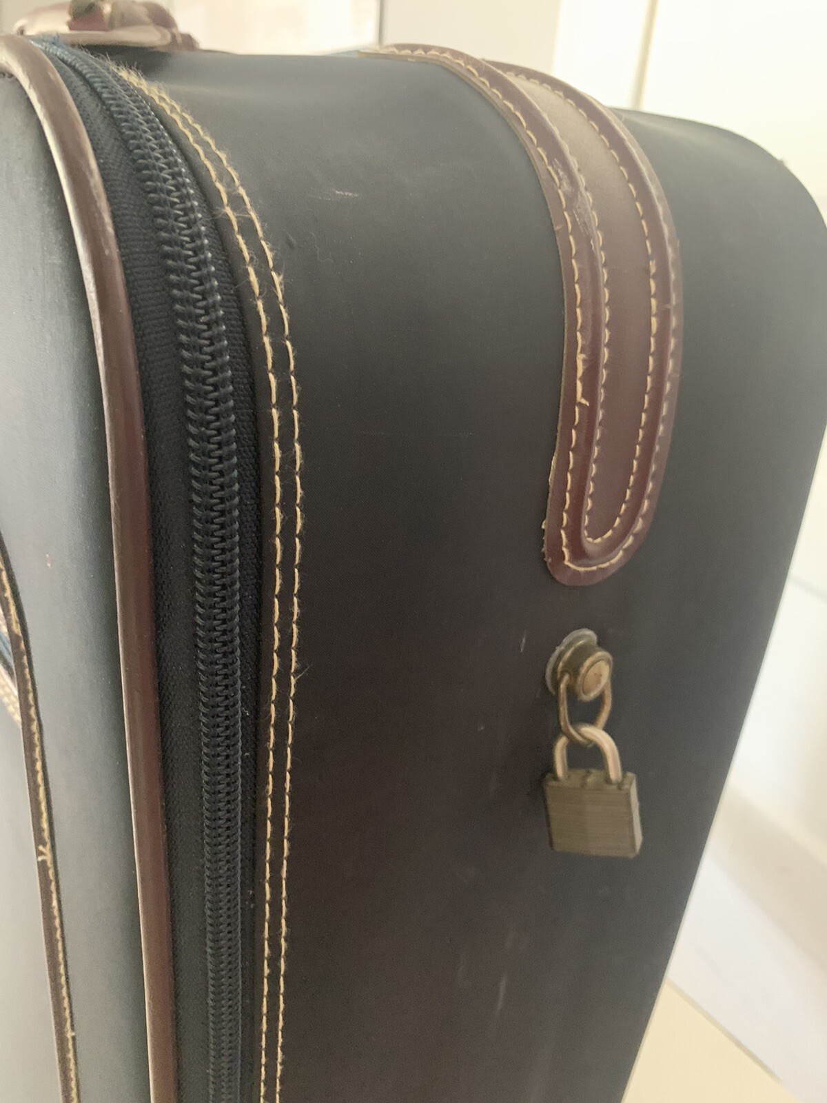 Vintage Verdi Suitcase Navy Blue With Brown Trim Very Good Condition