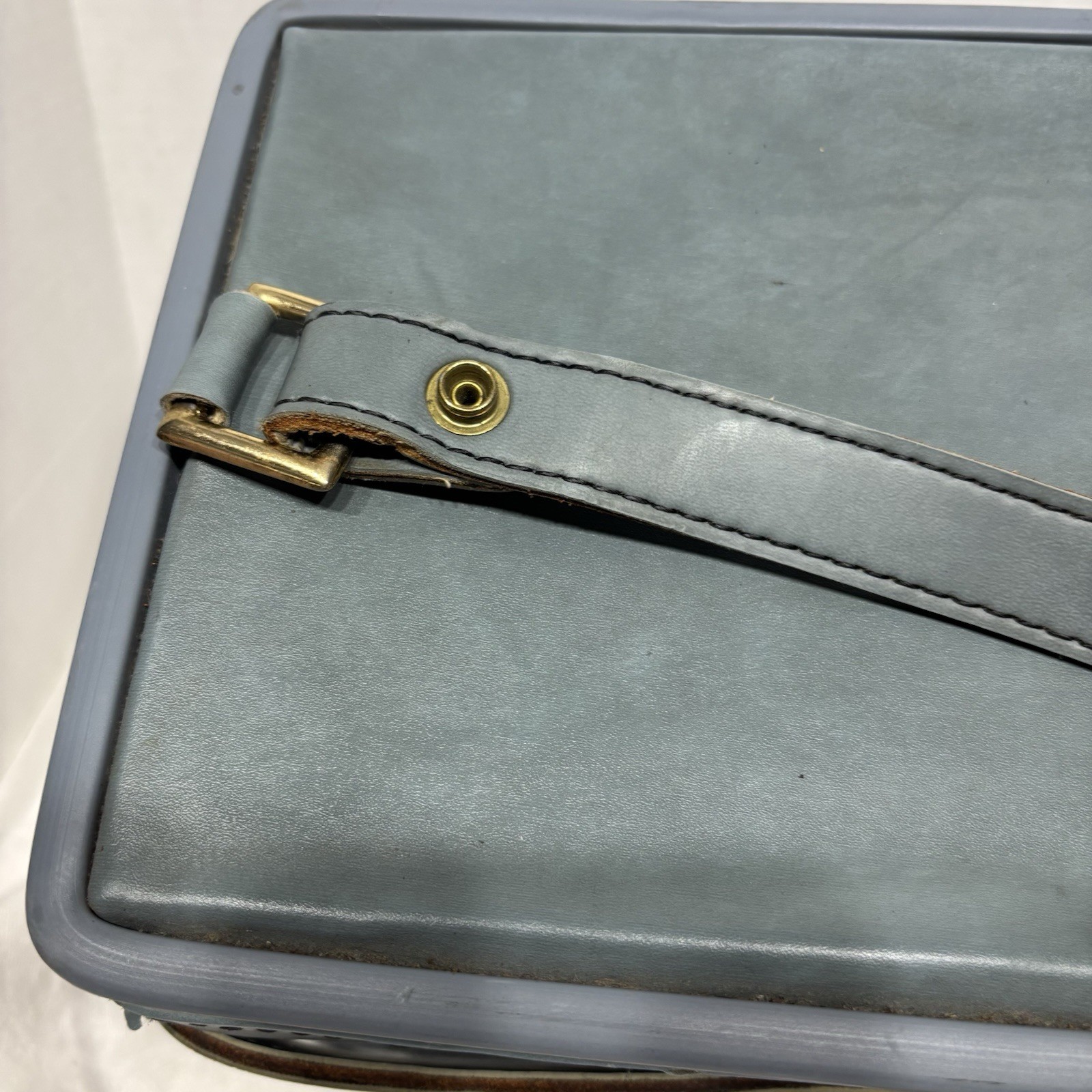 VINTAGE HARTMANN Luggage Leather Overnight Cosmetic Hard Case Travel Bag Blue