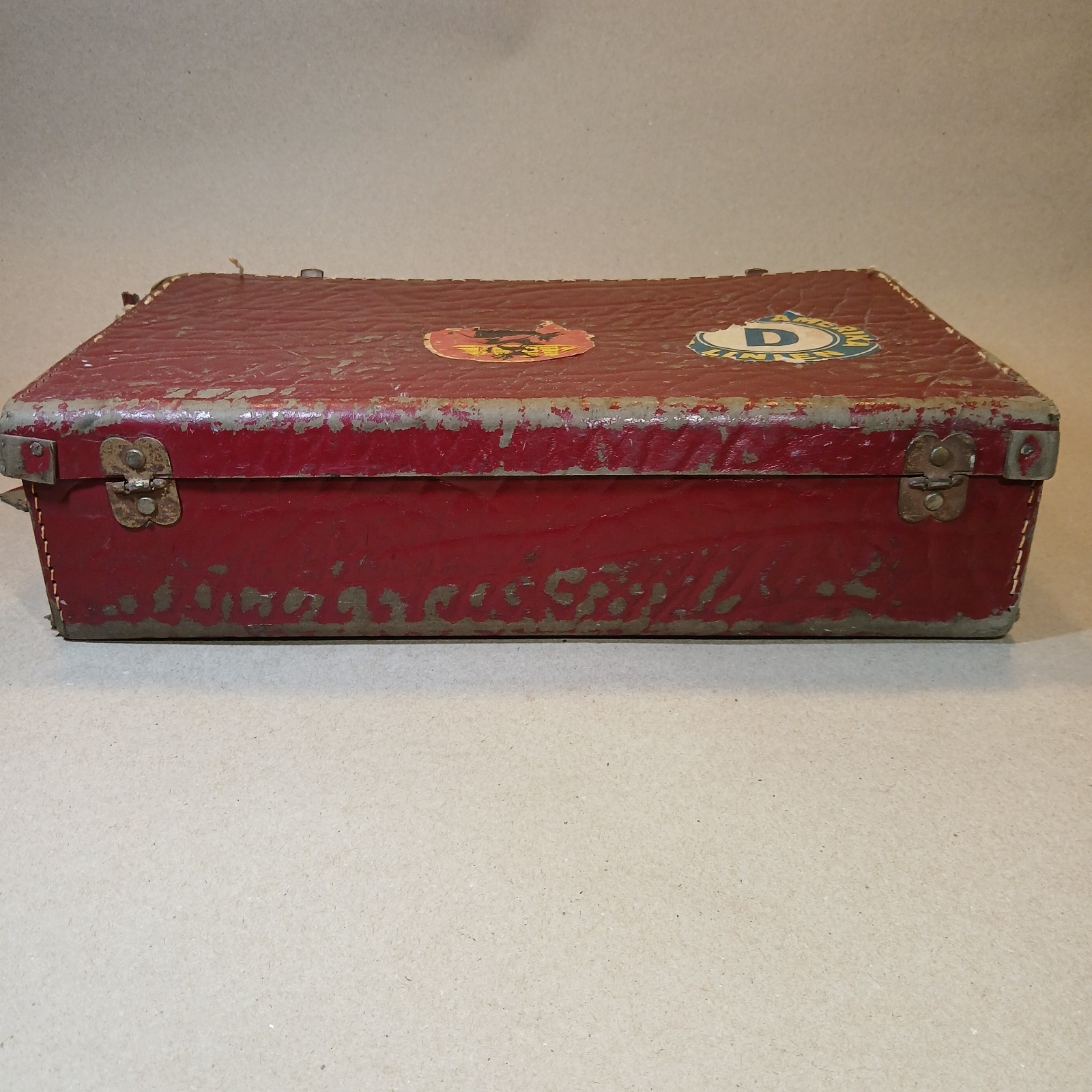 Vintage 1945 Airline Suitcase w/ Travel Stickers Burbank to Honolulu WWII HNL