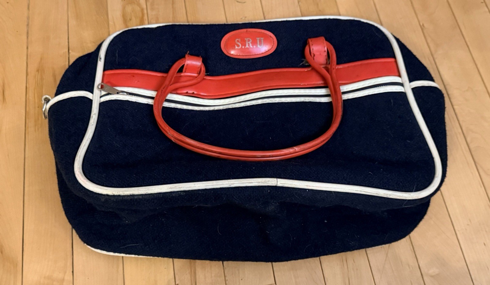 Vintage 1960s Mod Skyway Travel Luggage Bag Blue Red SRU Wool Vinyl Handles 15in