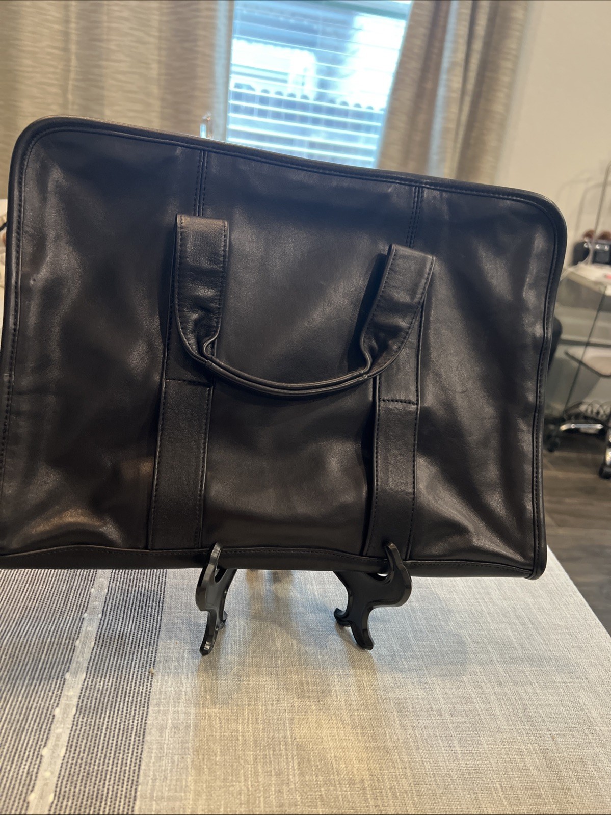 Tumi Men’s Large black heavy duty leather briefcase /laptop bag .Never Used