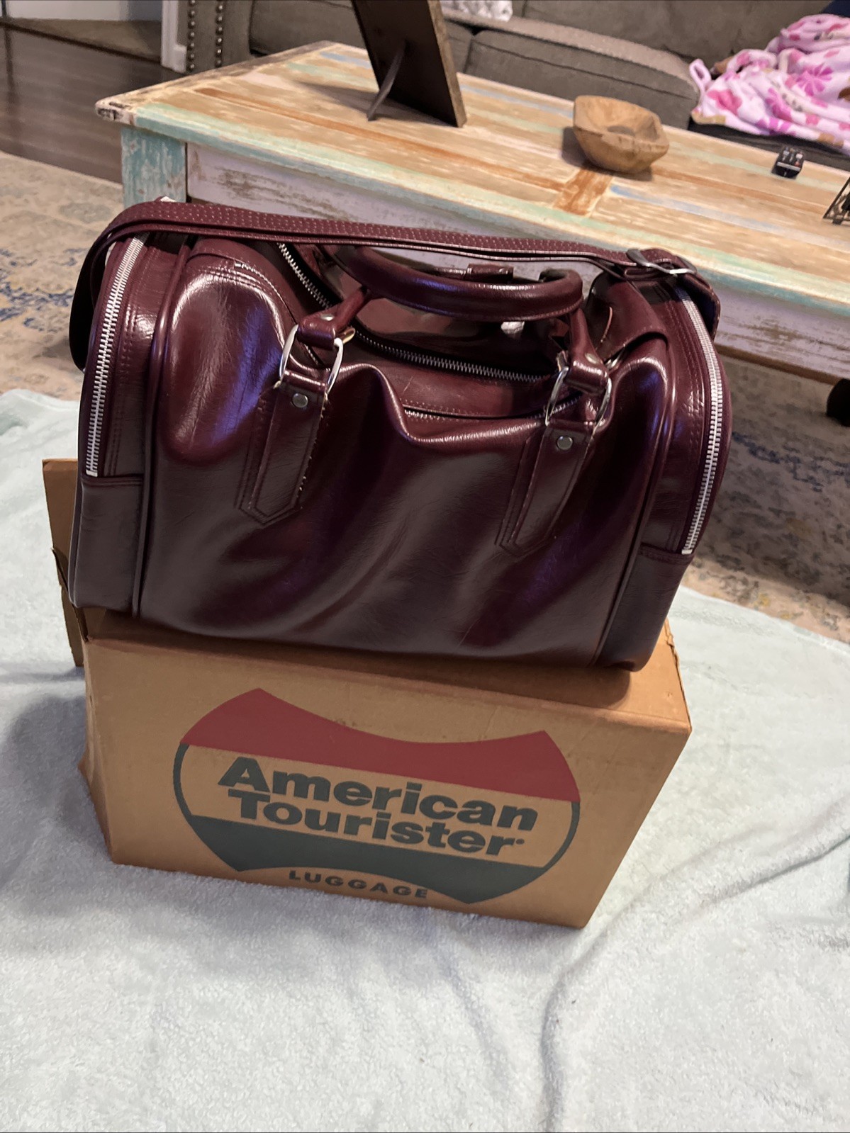 Vintage NOS American Tourister Model 1918 Burgundy Tote