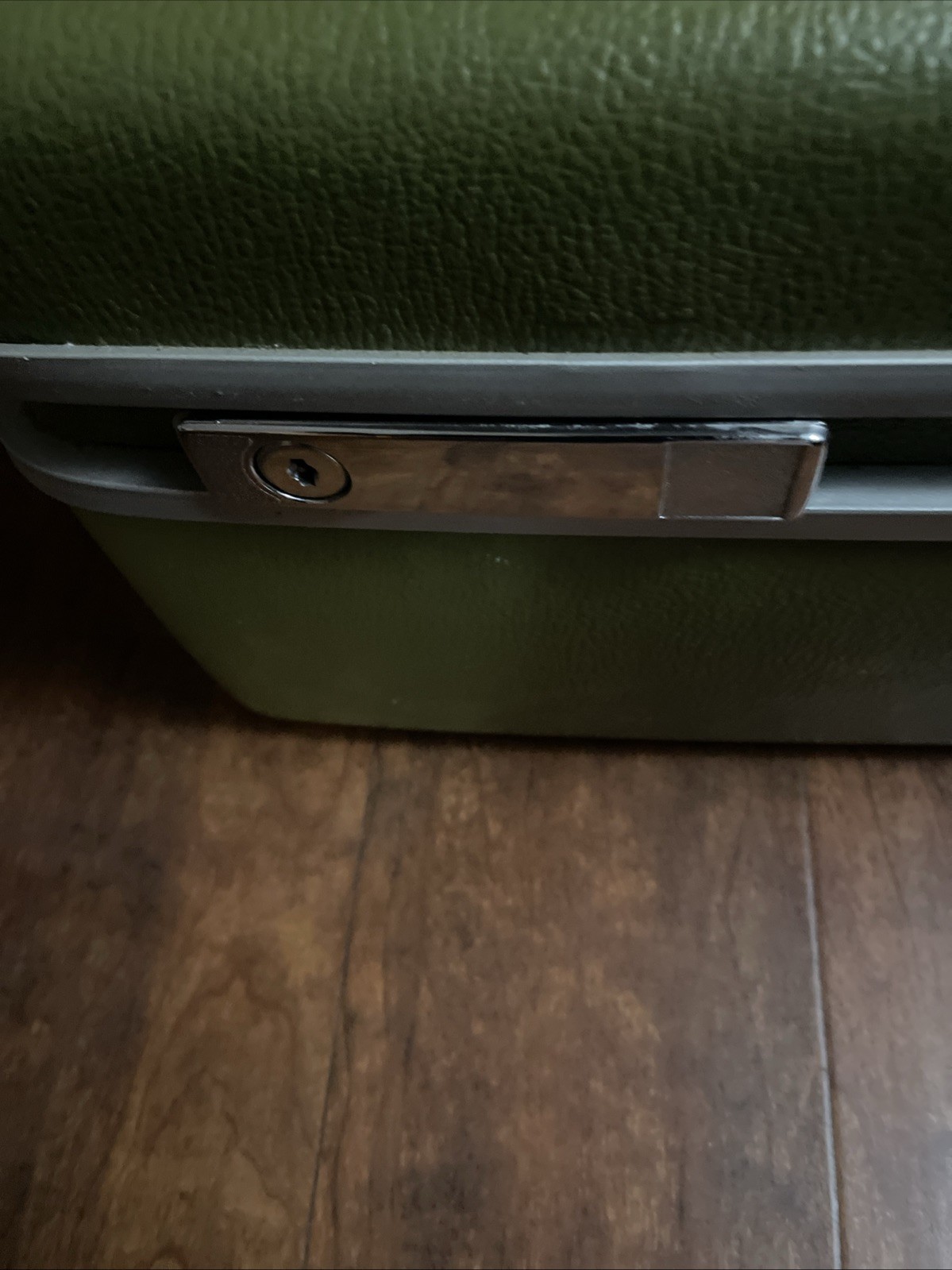 Samsonite Vintage Green Royal Traveller Medalist Cosmetic Makeup Case No Key GC