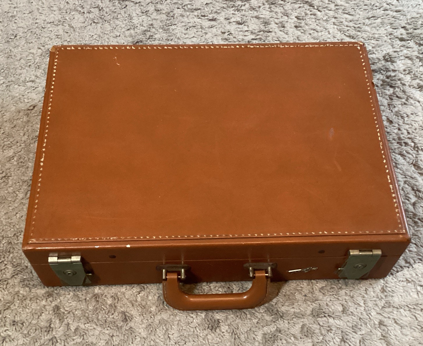 Travel Joy Brown Saddle Leather Train Case Brief Case Short Trip No Key