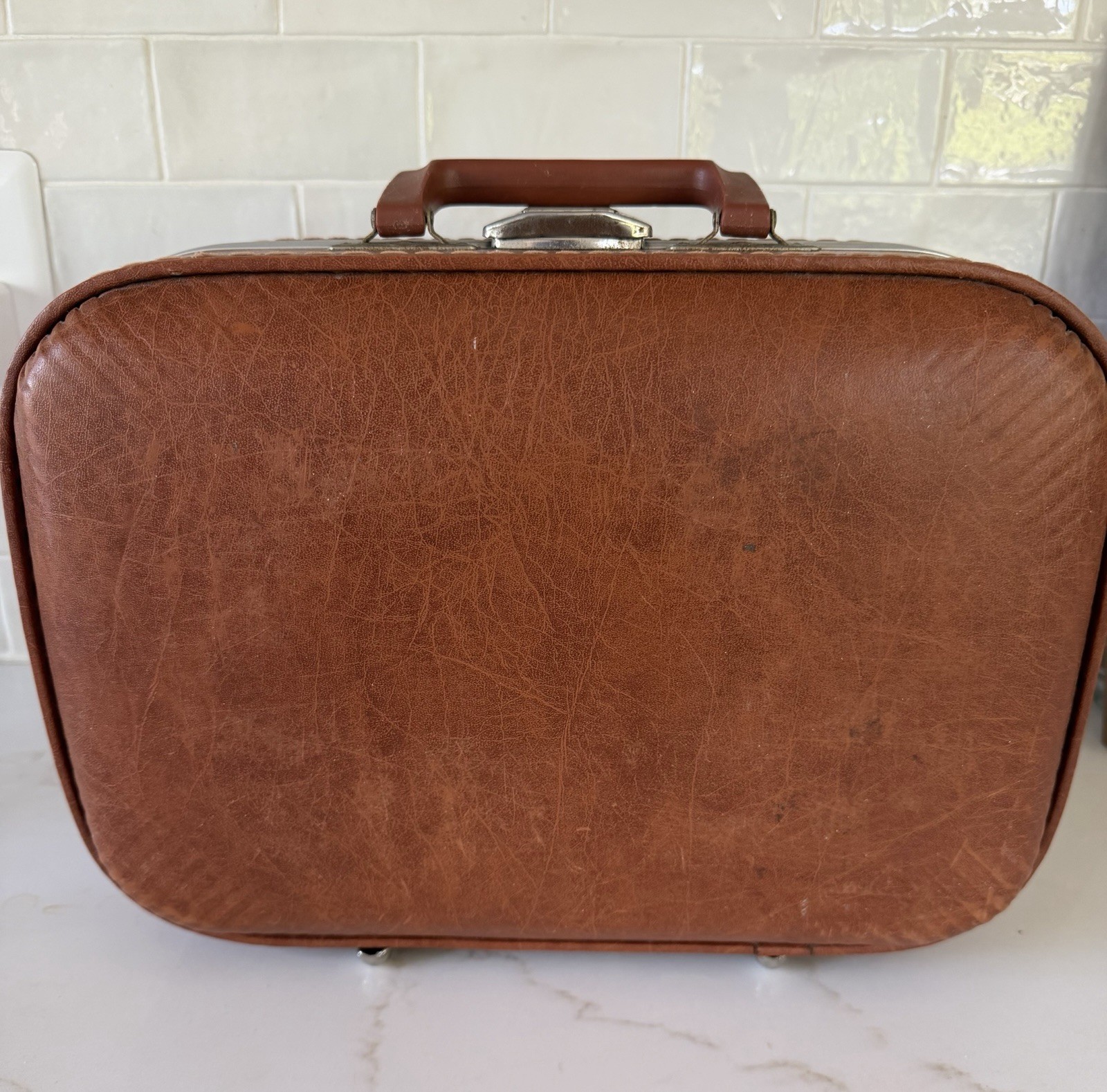 Vintage 1970s Kid’s Hard Brown Vinyl Suitcase ‘Going to Grandma’s’ Locking Dog
