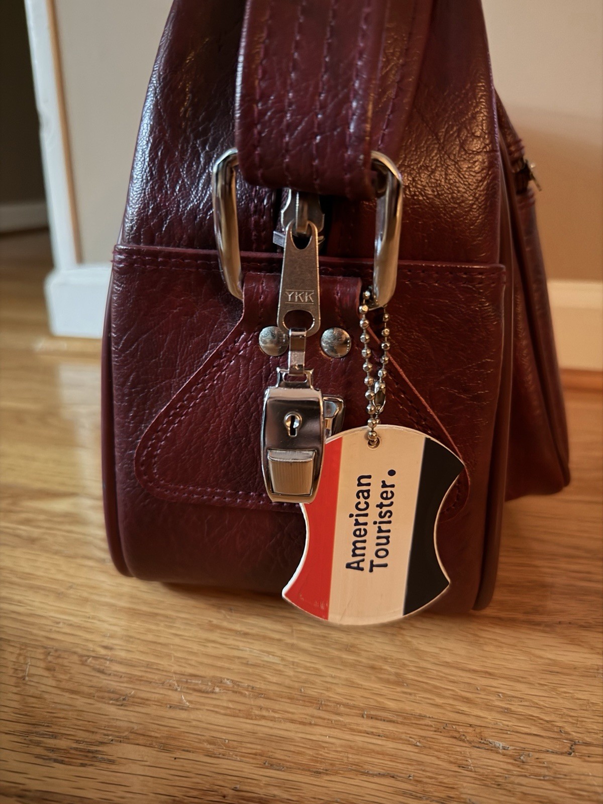 Vintage American Tourister Burgundy Faux Leather Shoulder Bag 14”x11”x6”