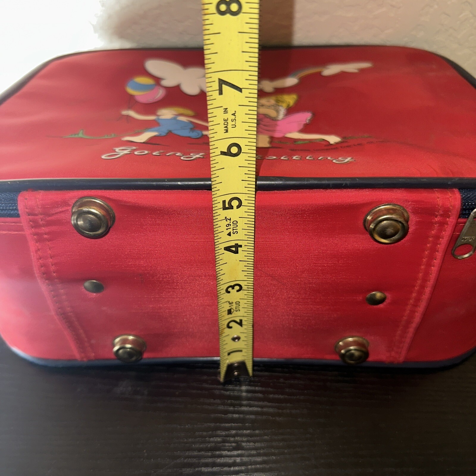 Vintage Kids Red Suitcase “Going Visiting” 1990 Universal Trav-Ler READ