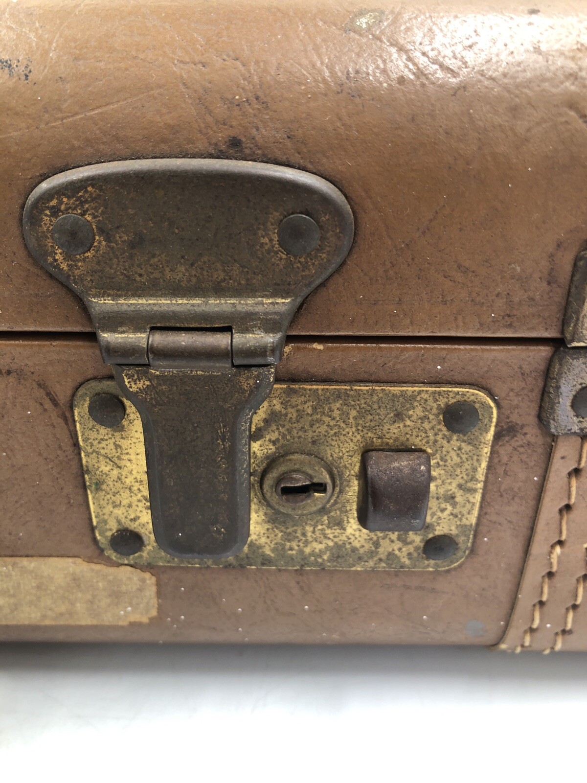Sky Cruiser VTG Brown Hard Shell Travel Suitcase Luggage ~ ELVIS sticker
