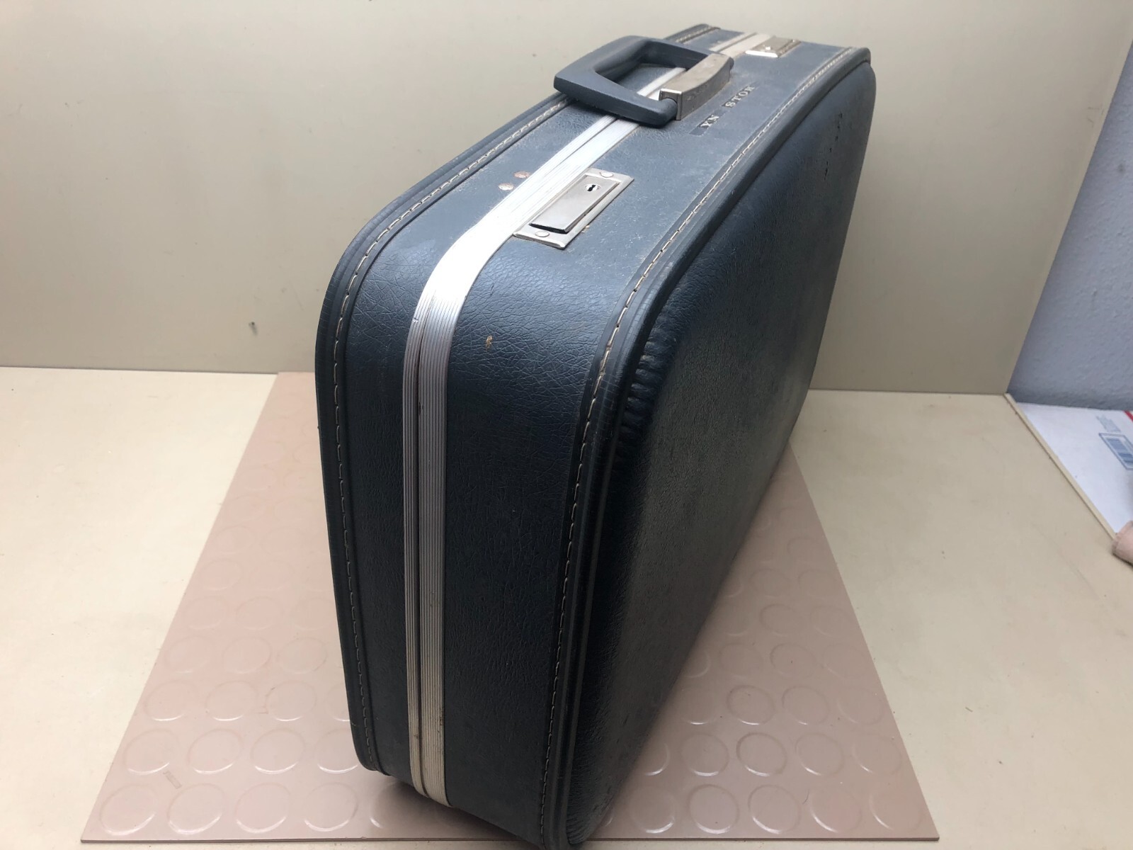 Vintage MCM Suitcase Luggage Hard Sided Locking – No Key A