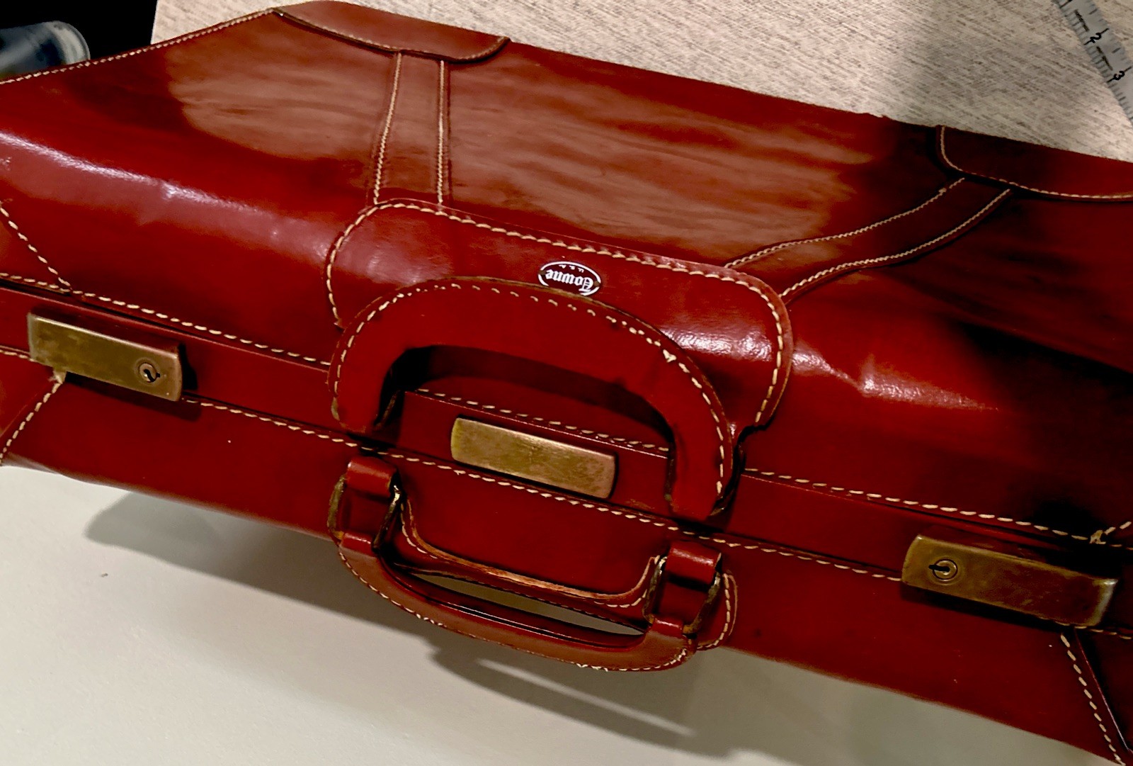 VTG Towne Leather Cowhide Brown Luggage Suitcase NO Key 21x15x6.5