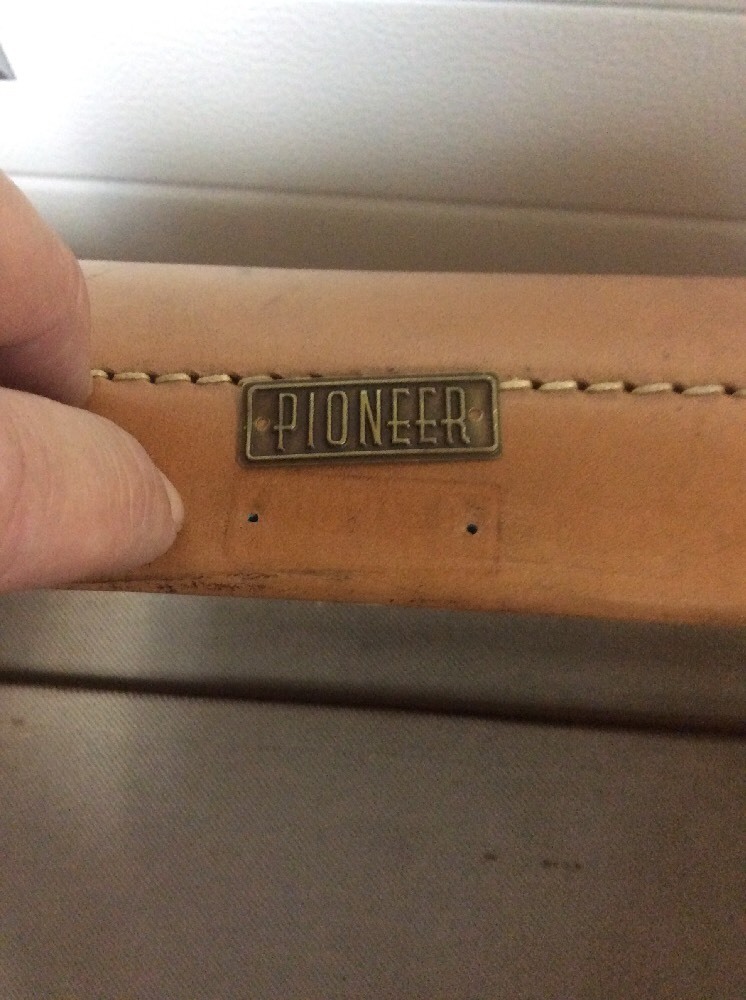 Vintage Pioneer Light Brown Leather Hard Suitcase 21″ X 15″ X 6″