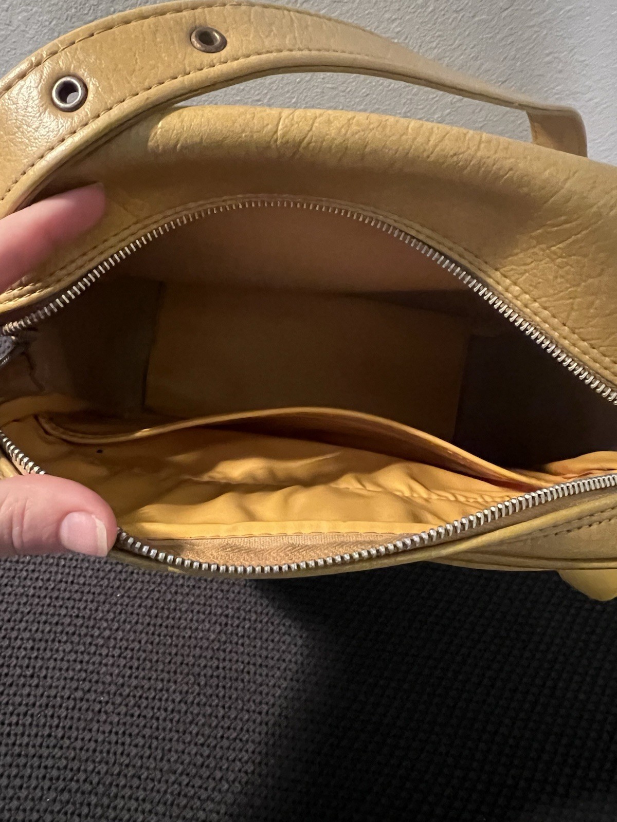 Vintage Travel Bag Carry-on Tote Overnight Weekender Mustard Yellow Lock Key