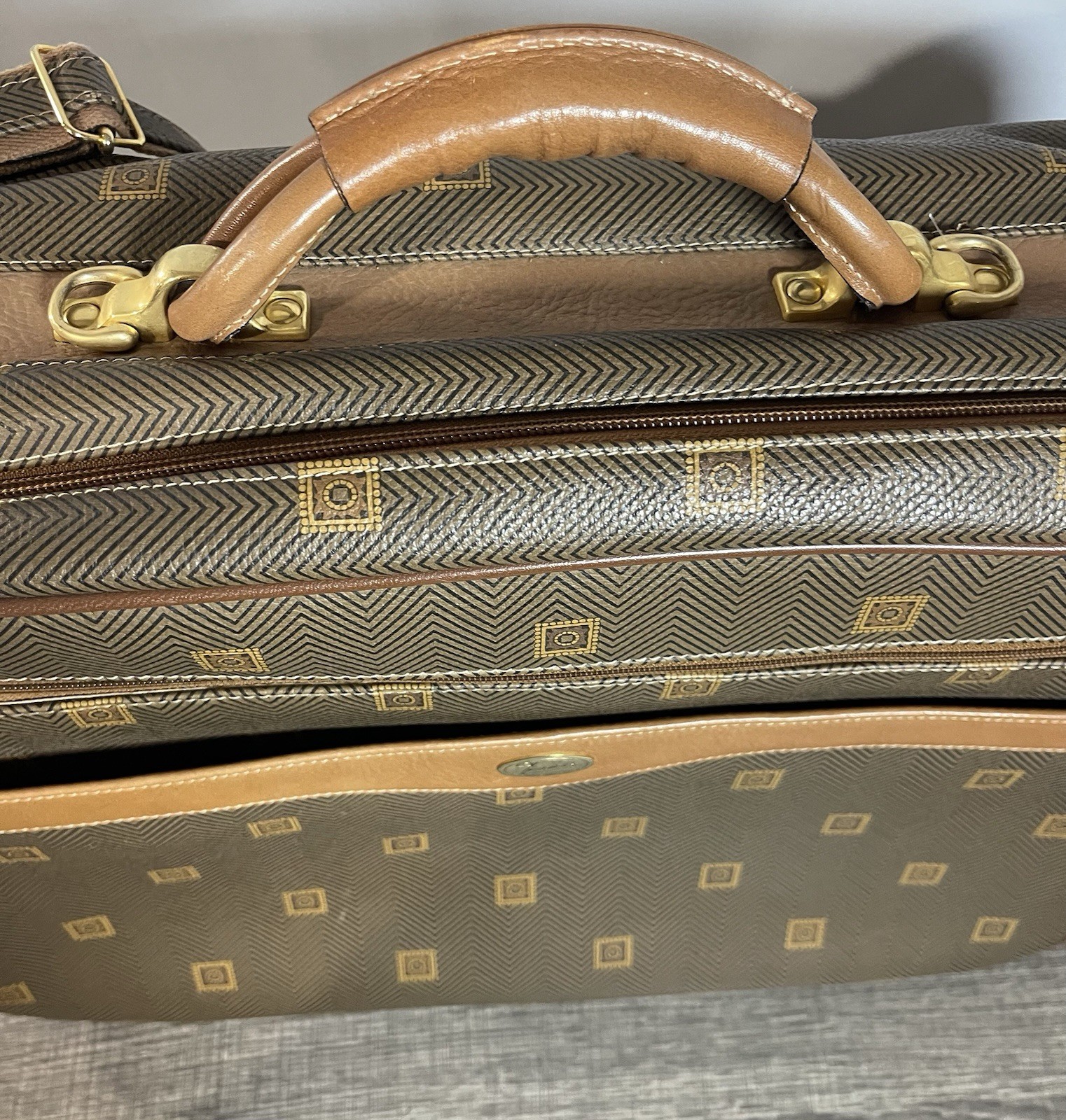 French Texier Gladstone Luggage Herringbone Coated Canvas Cowhide Suitcase VTG