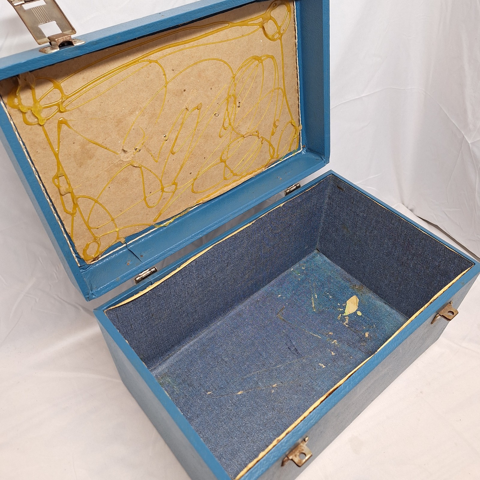 Vintage 1950s Weirton Beauty Academy Capital City Beauty College tools hard case