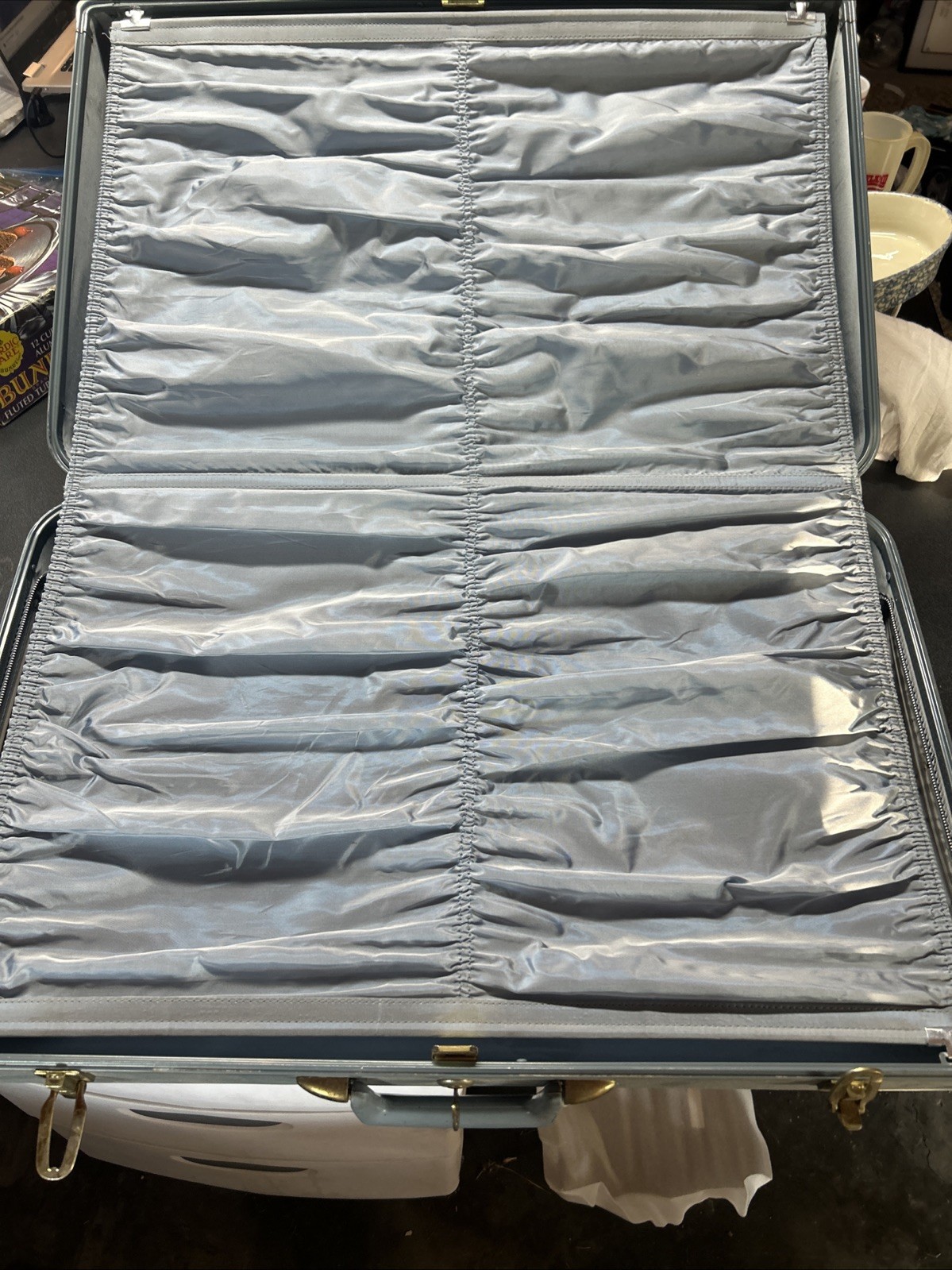 Vtg 1950 Taperlite Hard Shell Blue Gray Vinyl Luggage Set Locking 2 Piece W/Key