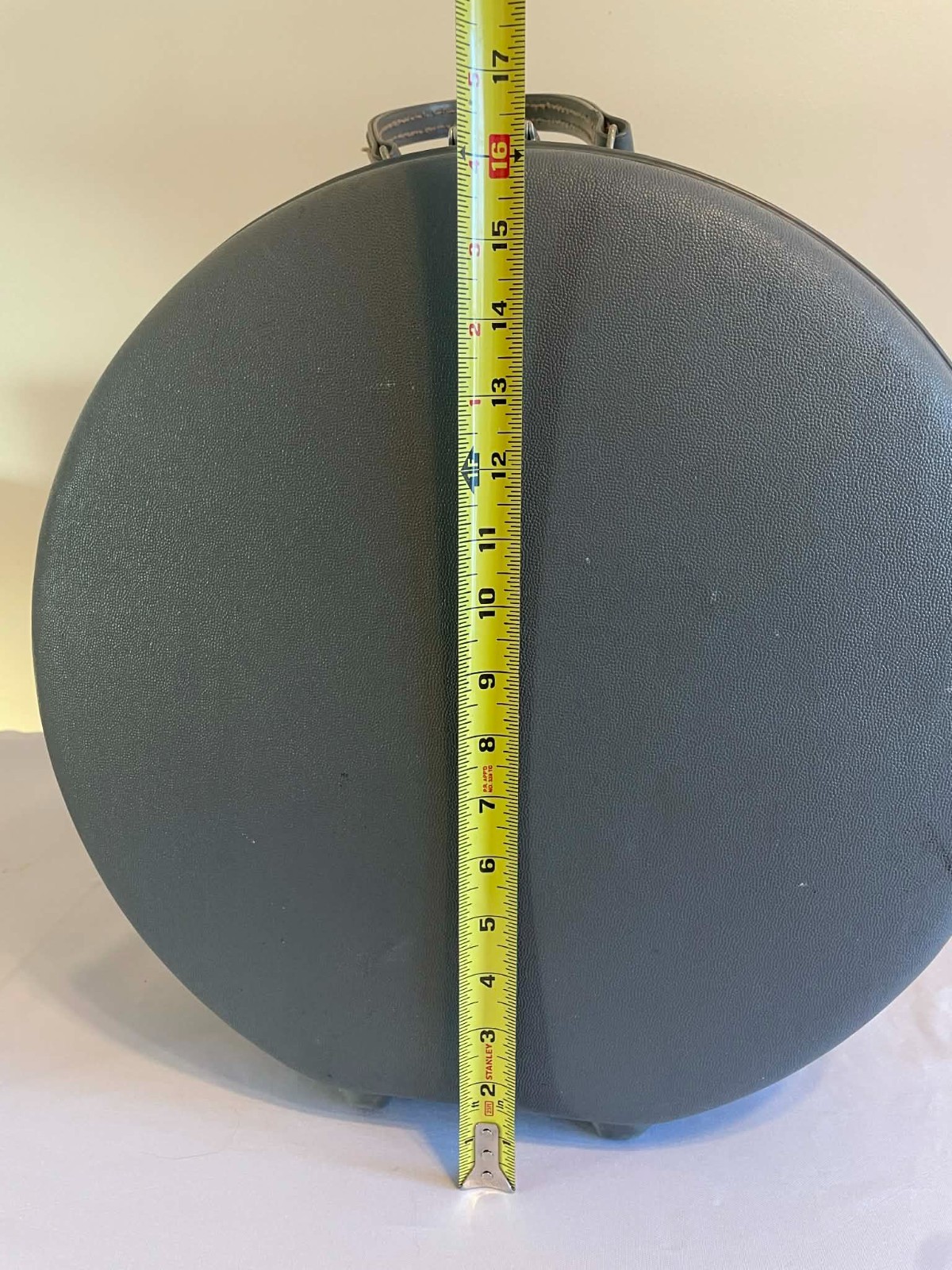 VINTAGE AMERICAN TOURISTER TIARA BLUE-GRAY ROUND HAT HARD CASE SUITCASE LUGGAGE