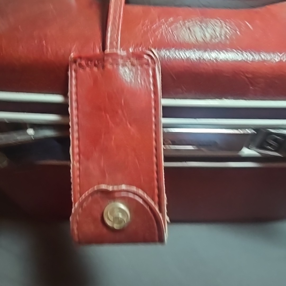 Vintage Samsonite Silhouette II Train Case Makeup Hard Shell Maroon No Key/Tray