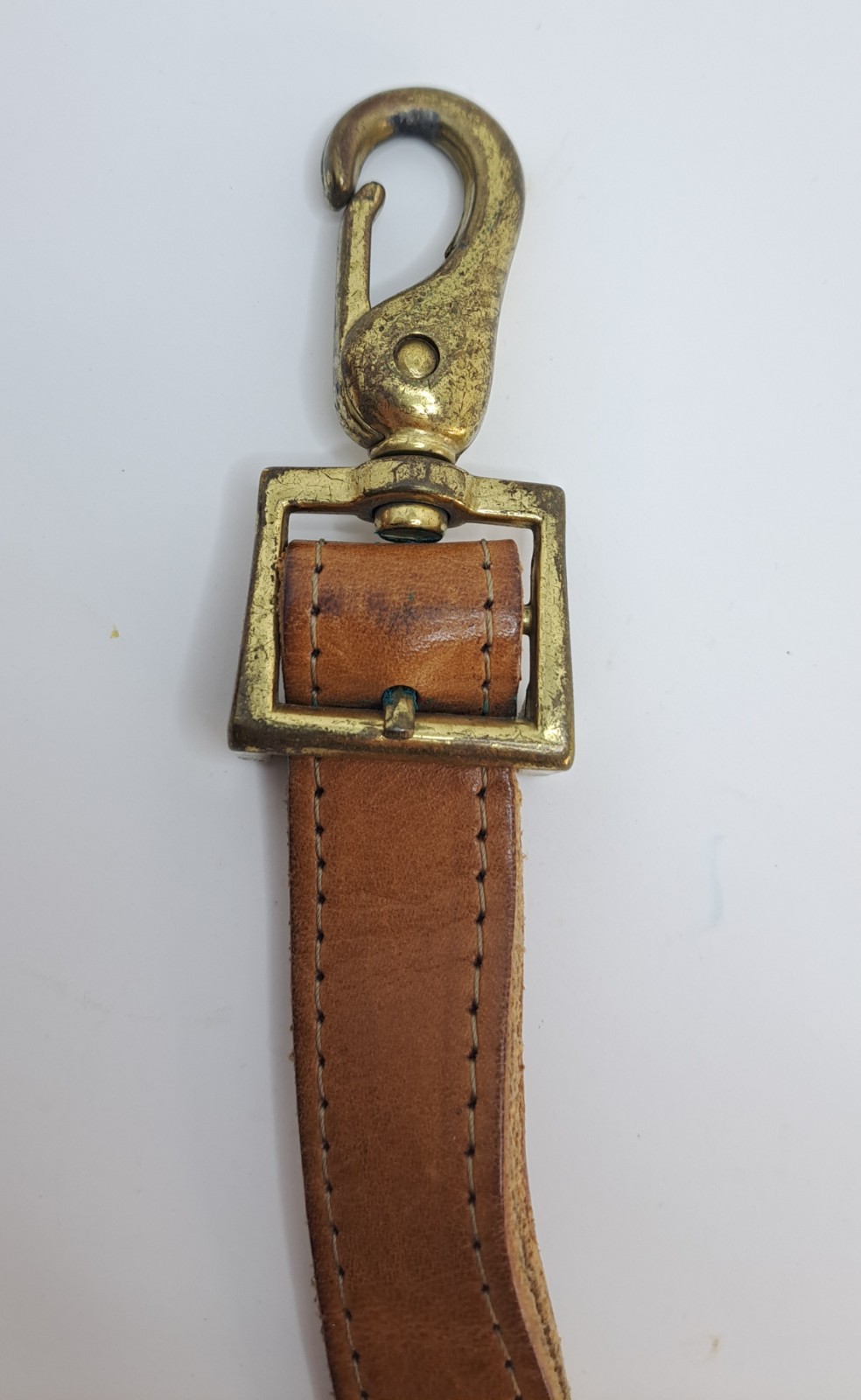 VINTAGE HARTMANN LUGGAGE LEATHER SHOULDER STRAP 31″ – 42″ USED BIN78
