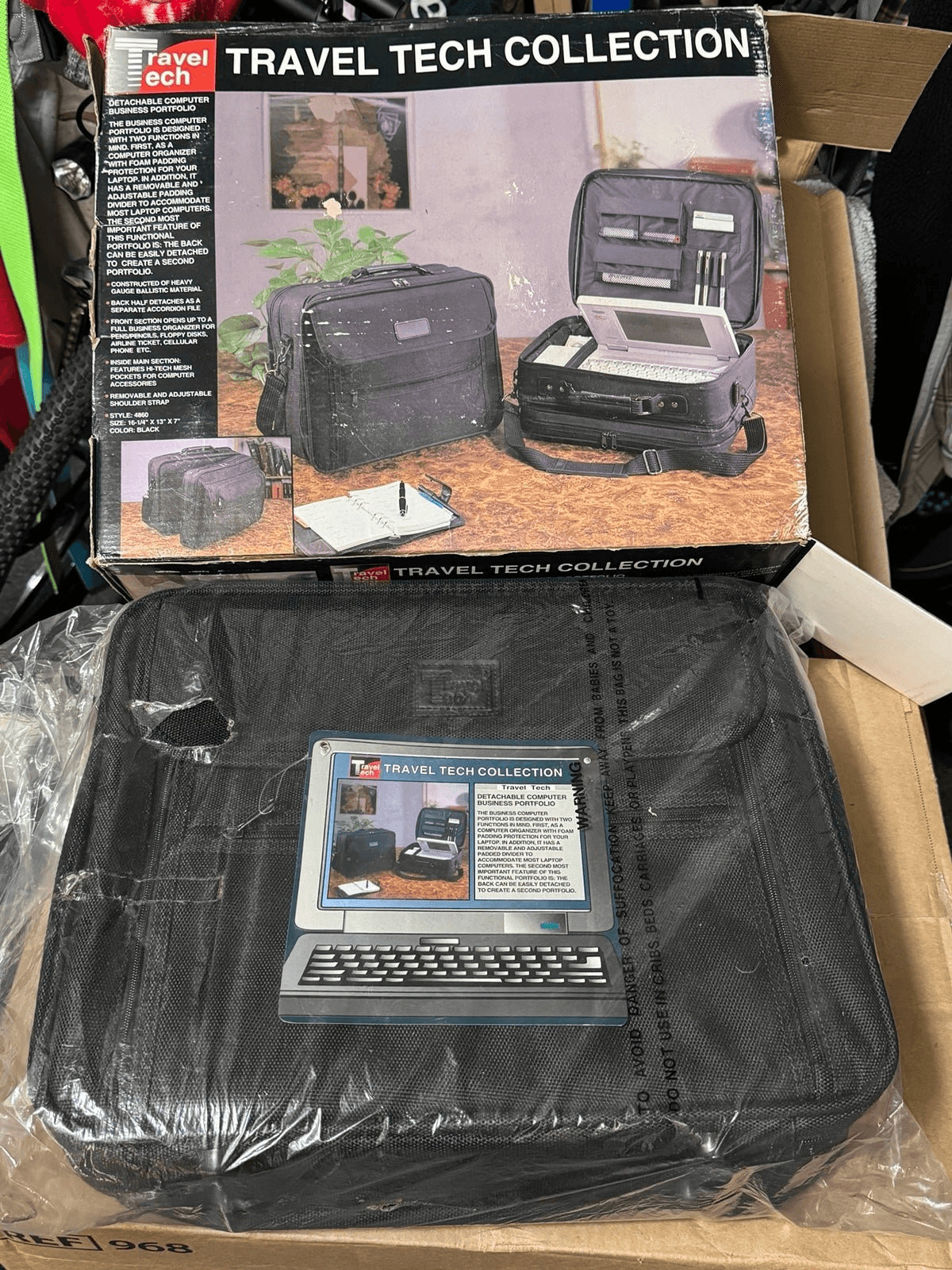 TRAVEL TECH COLLECTION DETACHABLE BRIEFCASE