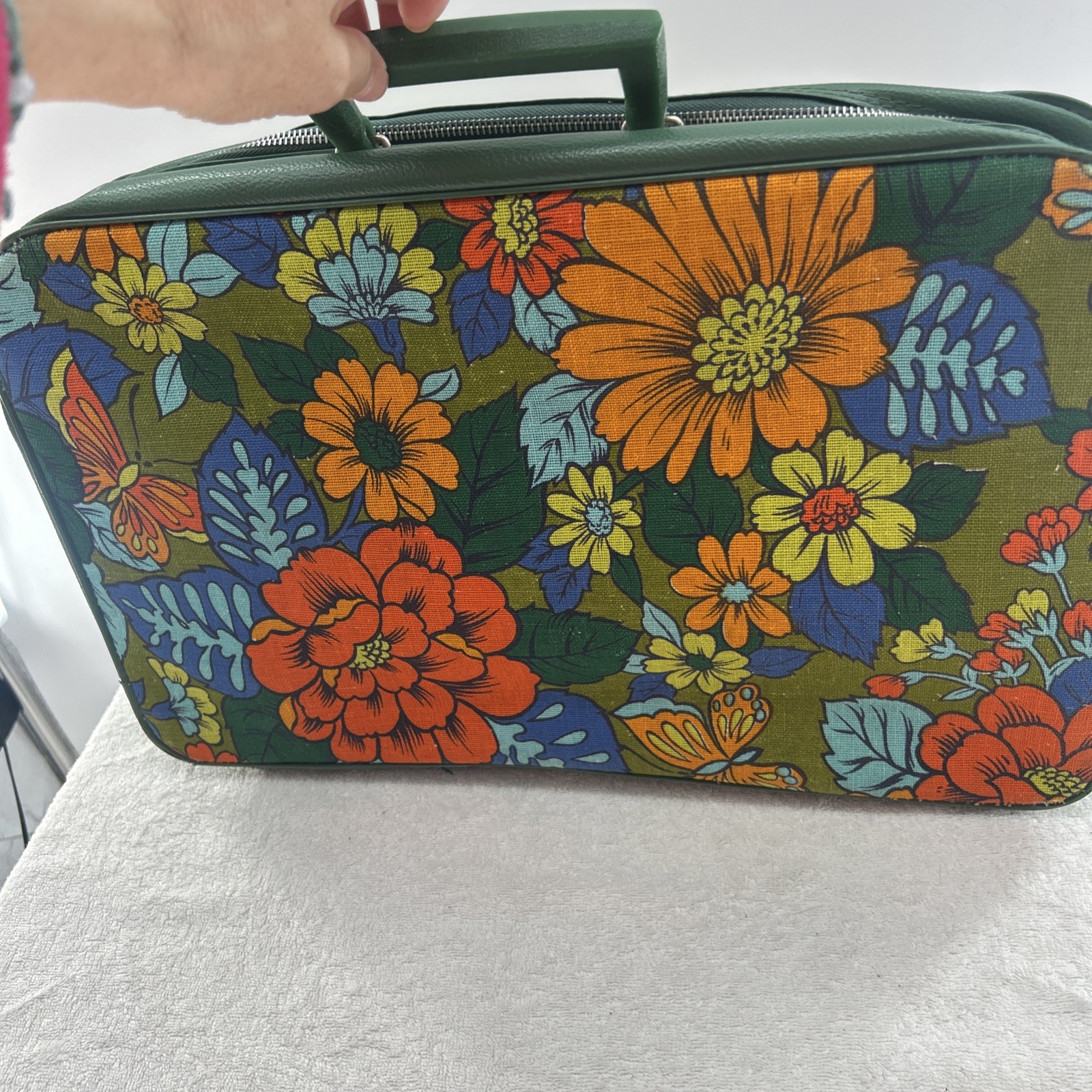 Vintage Retro Suitcase Floral Flowers Bantam Travelware 1970’s 1960’s MUST SEE!