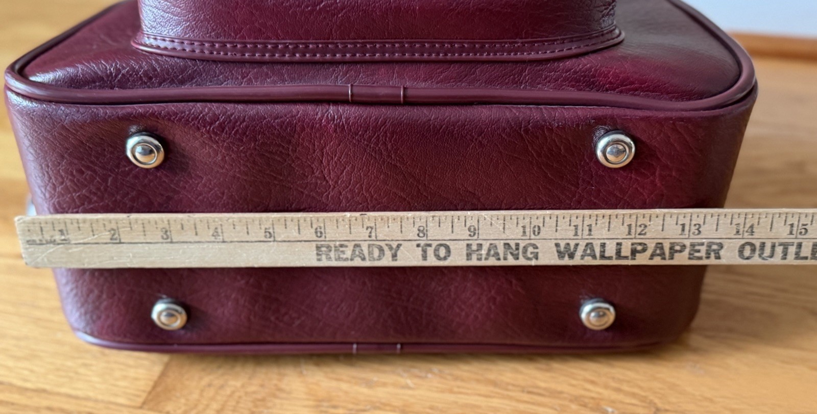 Vintage American Tourister Burgundy Faux Leather Shoulder Bag 14”x11”x6”