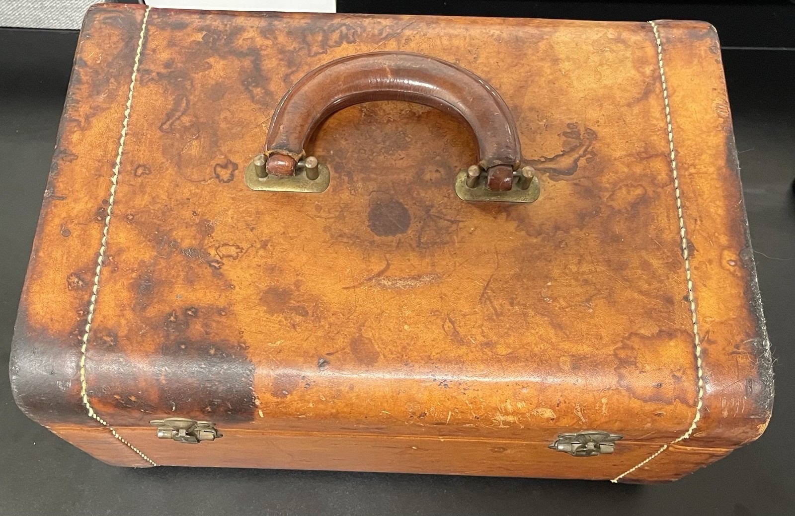 Vintage TOWNE 1930’s Brown Leather Hard Suitcase, Locking
