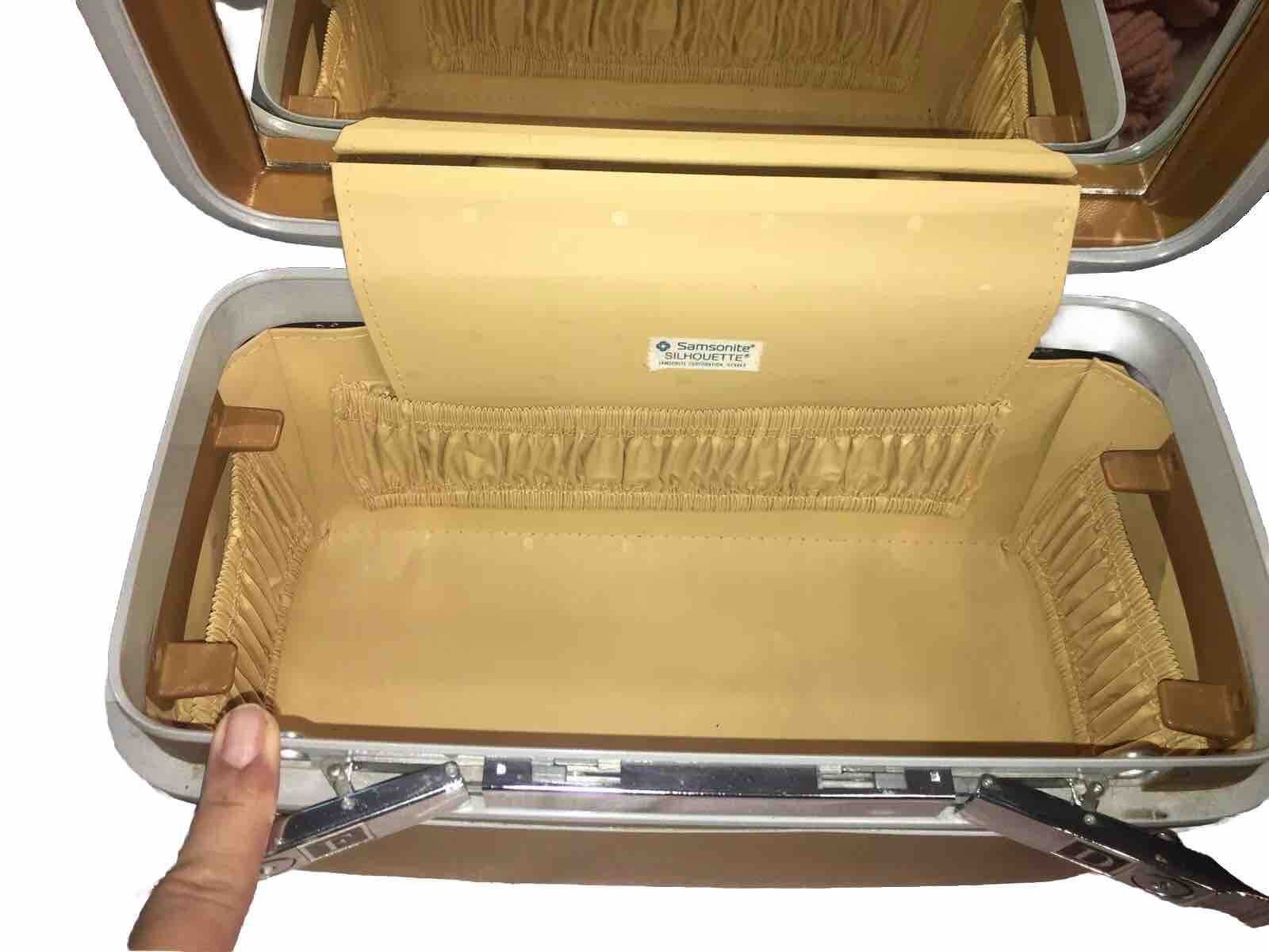 Vintage Samsonite Silhouette Yellow/Marigold Train Case Make-Up Travel w/Tray