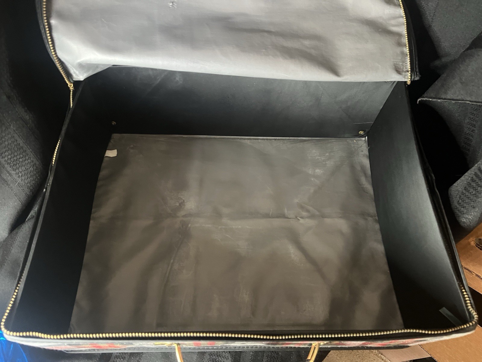 Vintage 1960s Plaid Foldable Suitcase Collapsible Weekend 17″ x 13″ x 6″ MCM
