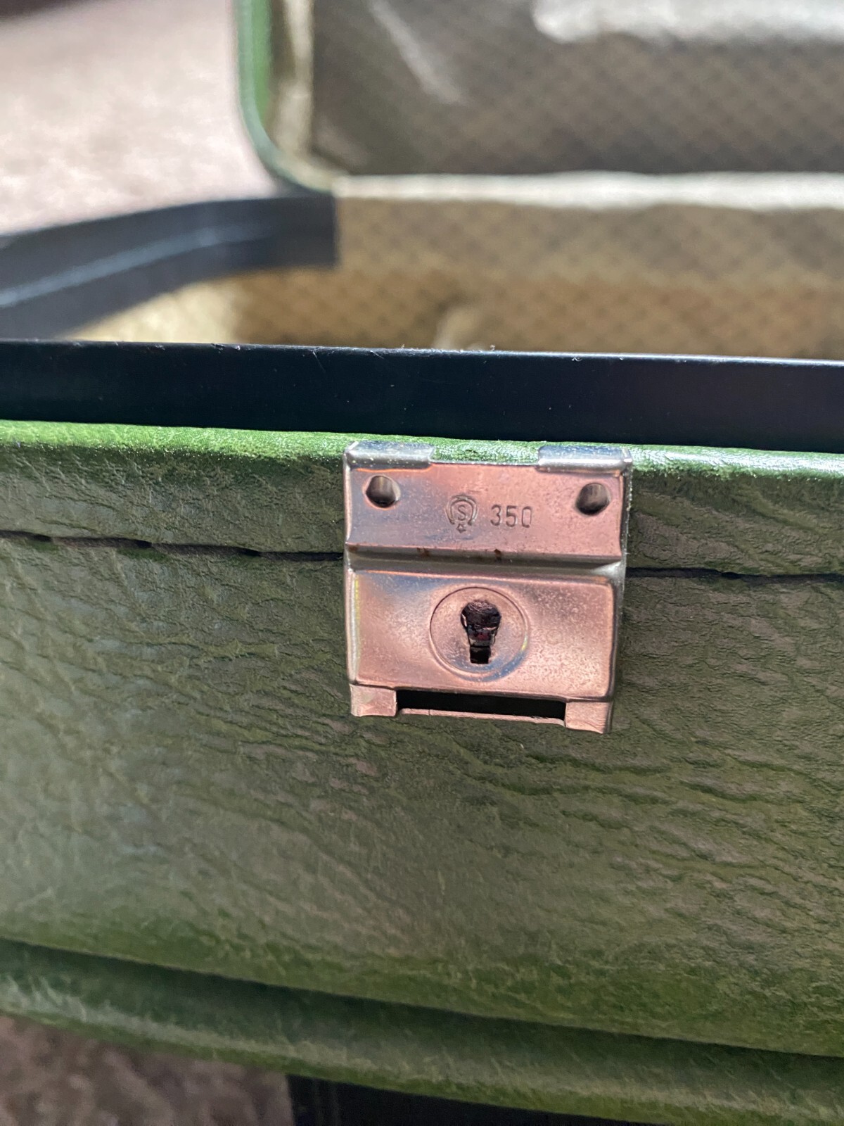 True 1970s Vintage Green Suitcase, Double Buckle, Fleur de lis Lining, Very Good