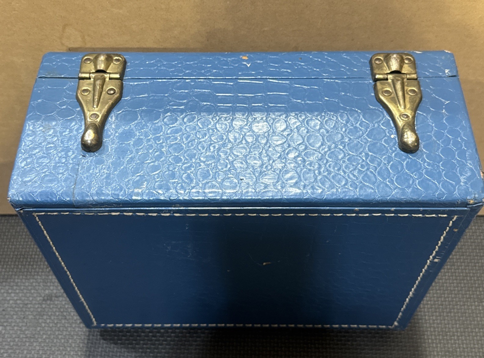 Vintage Wilfred Beauty School Stylist Crocodile Embossed Suitcase RARE