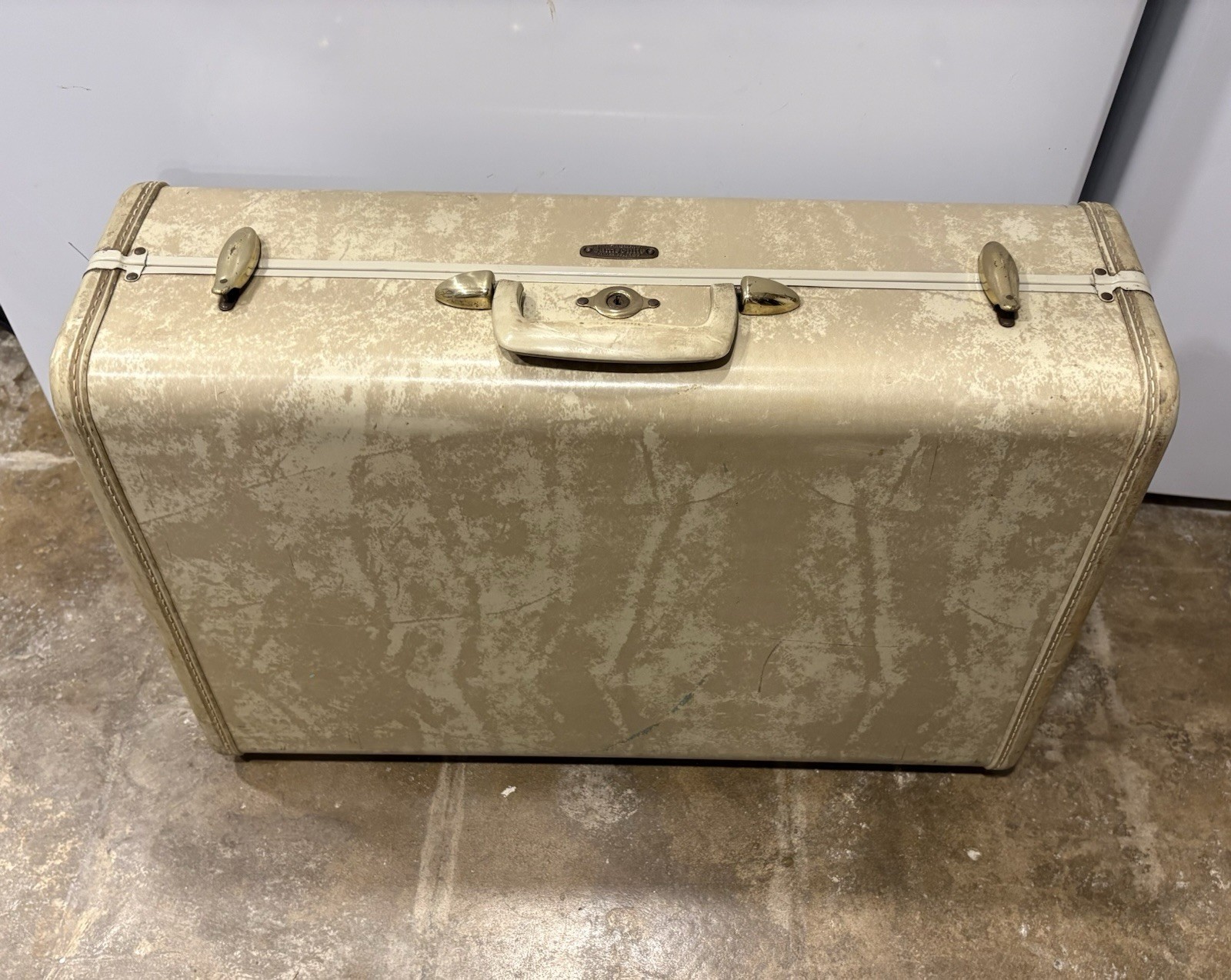 Vintage Samsonite Shwayder Suitcase 4521 Denver MARBLED Cream Tan 21x13x7 No Key
