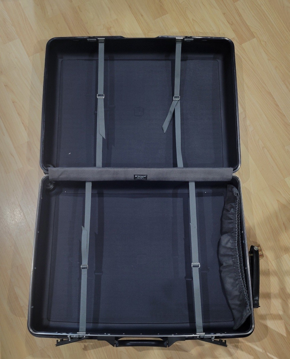 Vintage Samsonite Blue Carrypak 11 Hardshell Suitcase Large 25×20