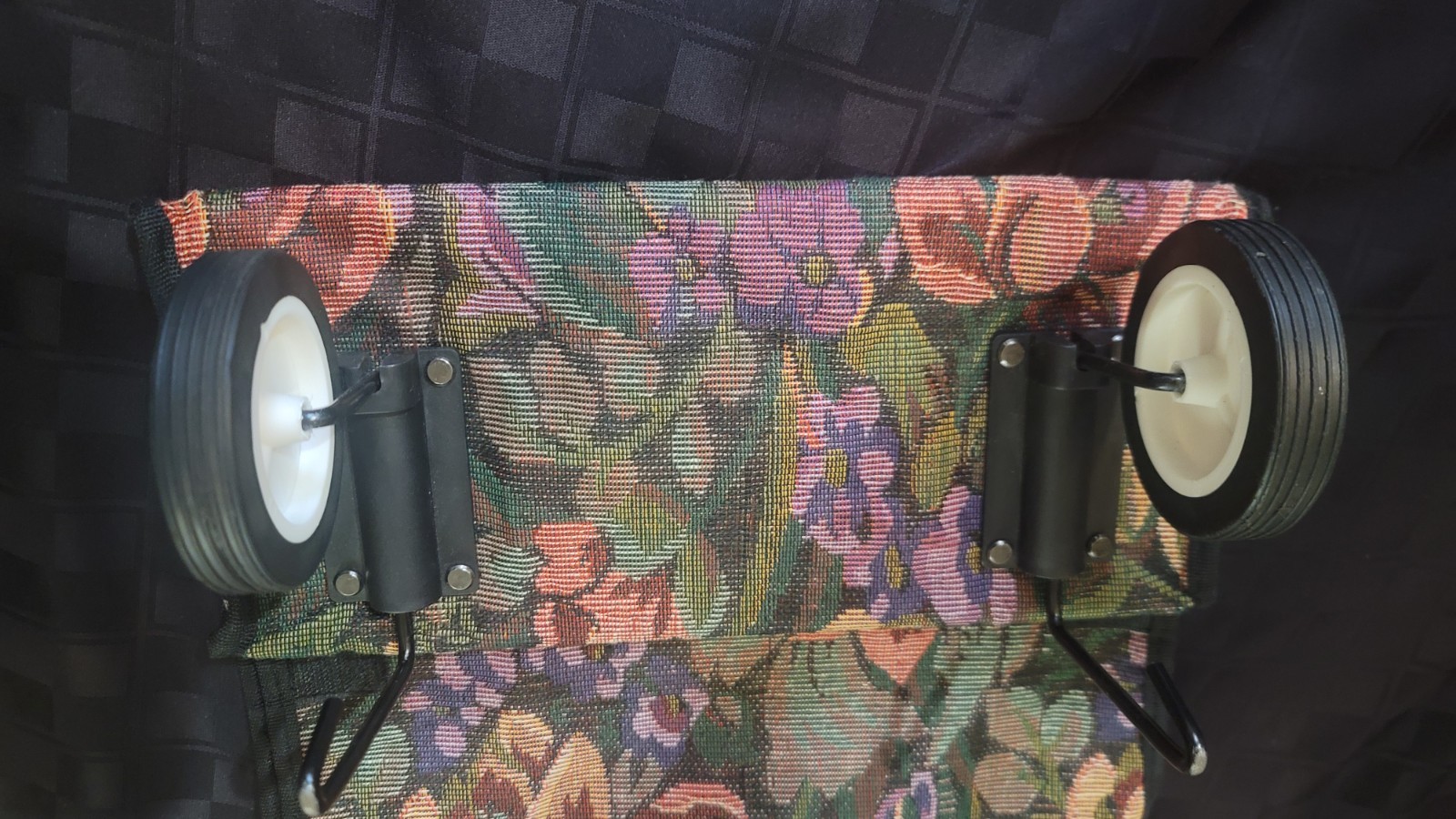 Embroidered Canvas Vintage Foldable Suitcase With Zipper Pockets