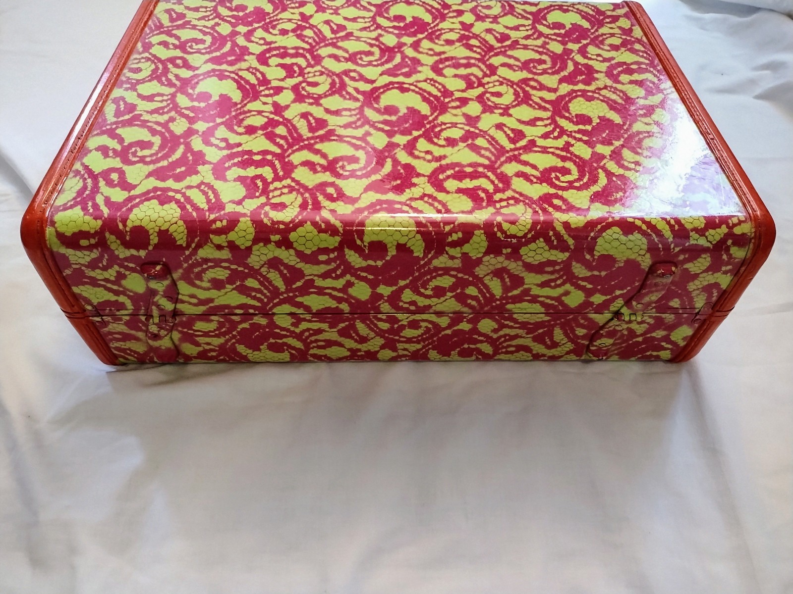 1960s Samsonite Streamlite Psychedelic Mod Suitcase Hot Pink Chartreuse Red Trim