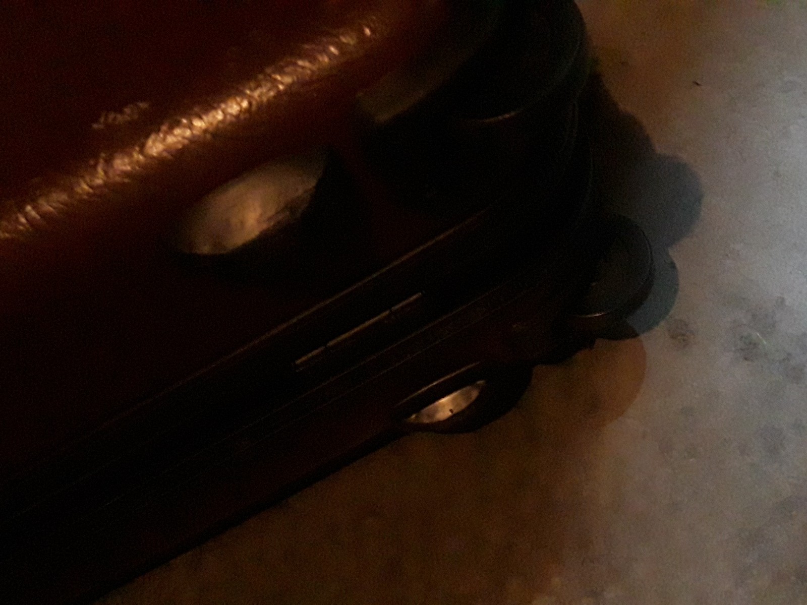 VINTAGE X-LARGE SAMSONITE HARDSHELL SUITCASE W/ PULL HANDLE WHEELS & LOCK / KEY