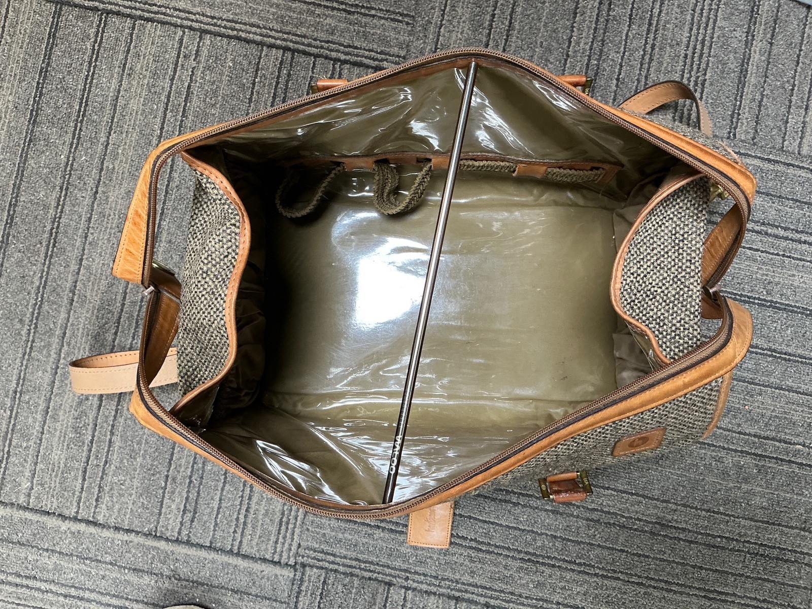 Vintage Hartmann Luggage Tweed & Leather Cosmetic Case Duffle Shoulder Bag