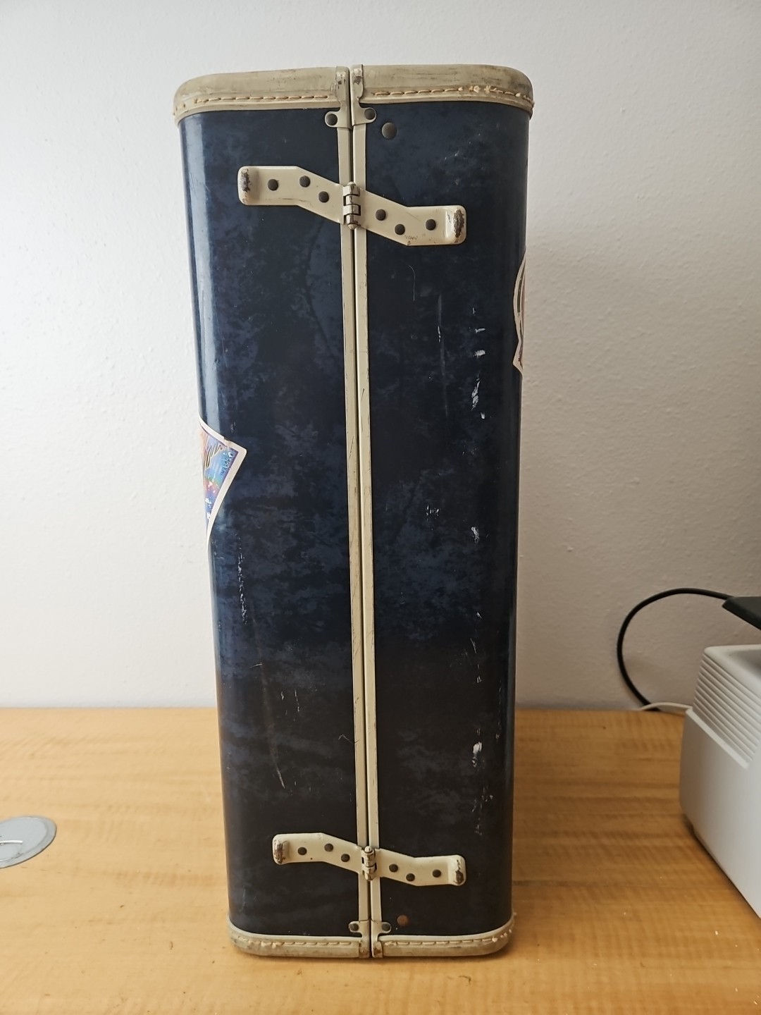 Vintage Samsonite Shwayder 4721 Navy Blue Suitcase Hard Side WB STICKERS