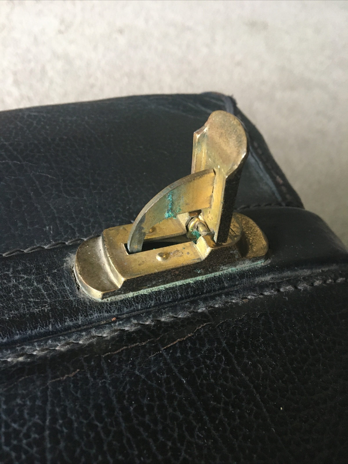Gladstone Bag Vintage Black Leather Suitcase Luggage Travel Antique Brass Latch