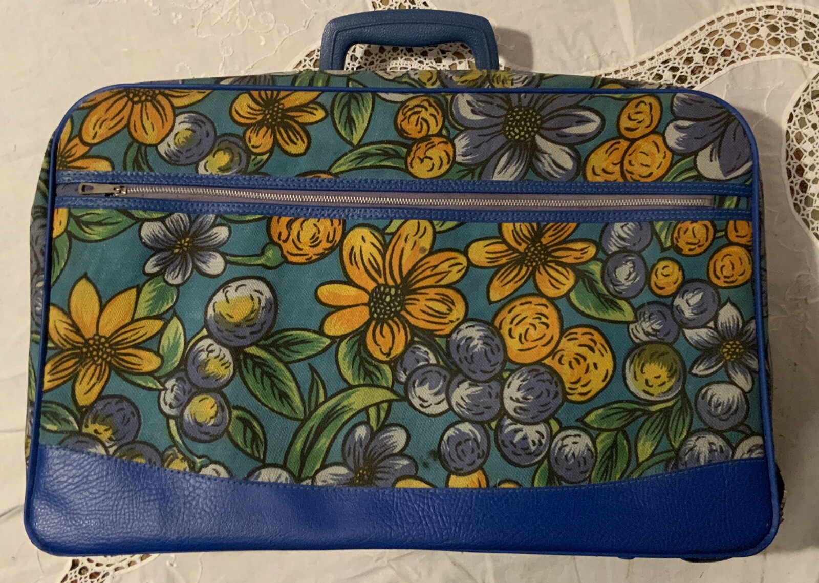 Vtg Peter’s Bantam Travelware Suitcase 70’s Floral Pattern Flower Power Mod Aqua