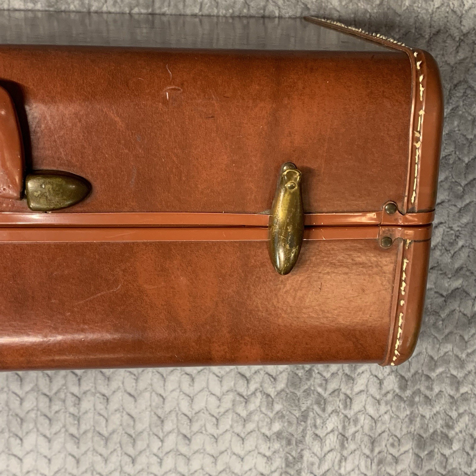 VTG Samsonite Streamlite Shwayder Bros Saddle Tan Suitcase Cary Luggage NO Key