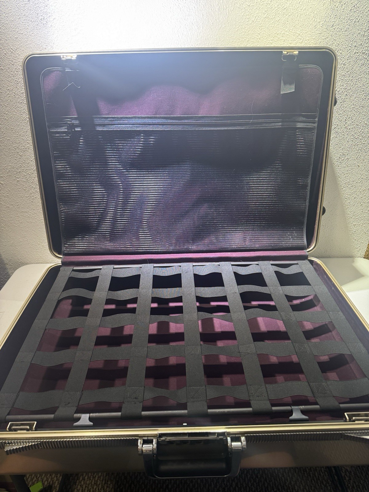 Zero Halliburton Gold 4-wheels Carry Wheeled Suitcase 21.5×31.5×10